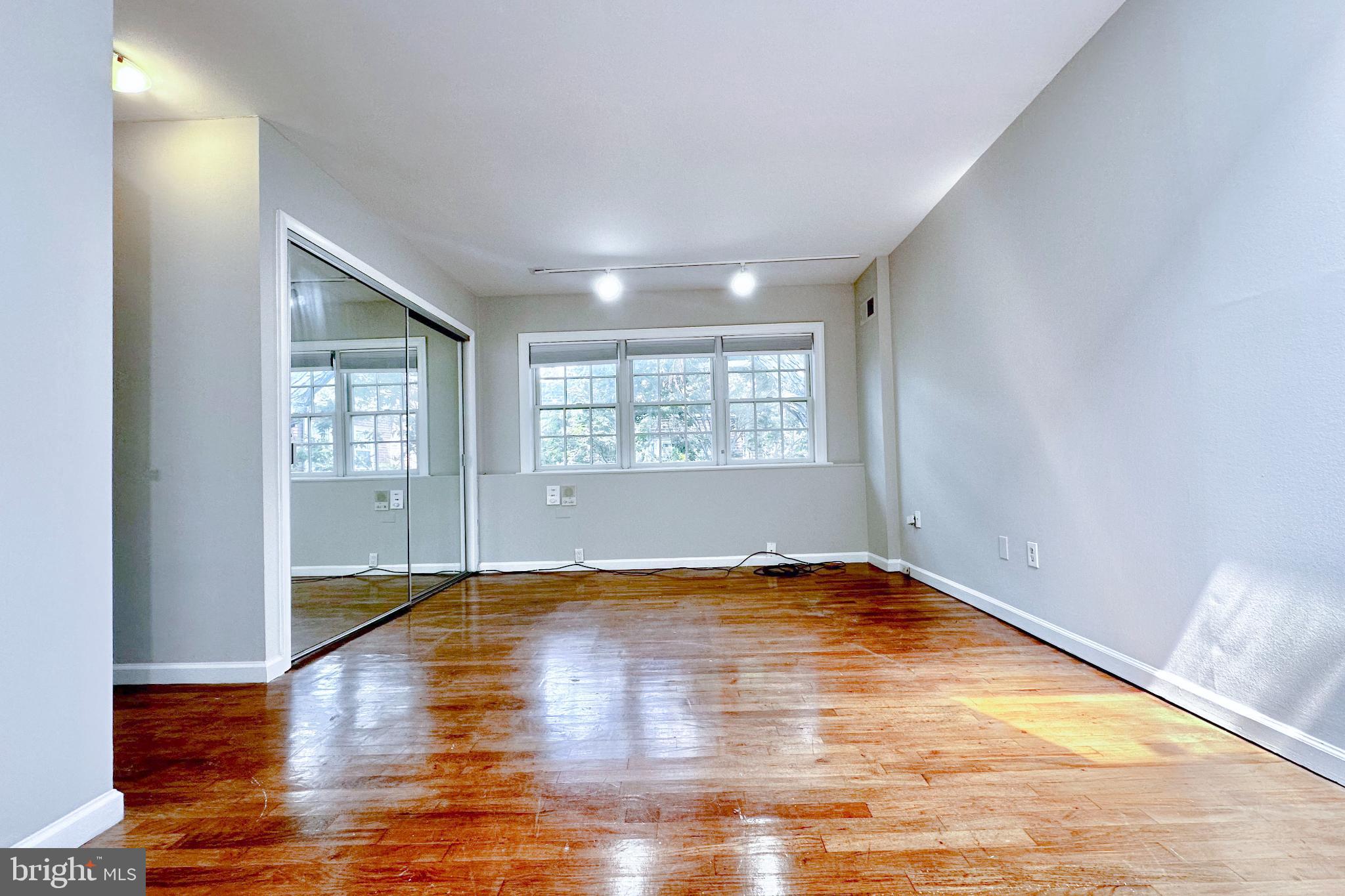 WASHINGTON SQ WEST - Residential Lease