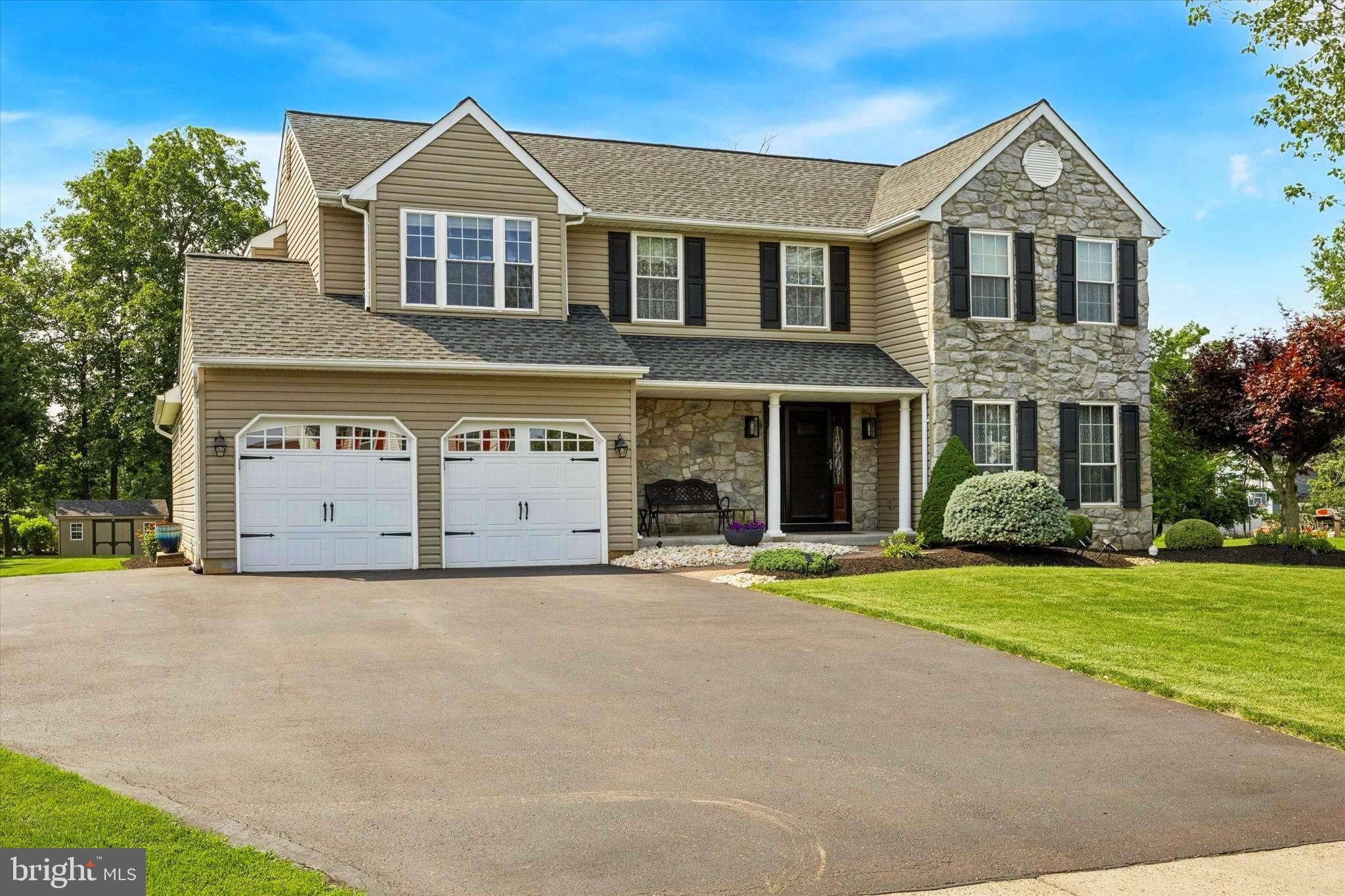1447 BENTLEY DRIVE