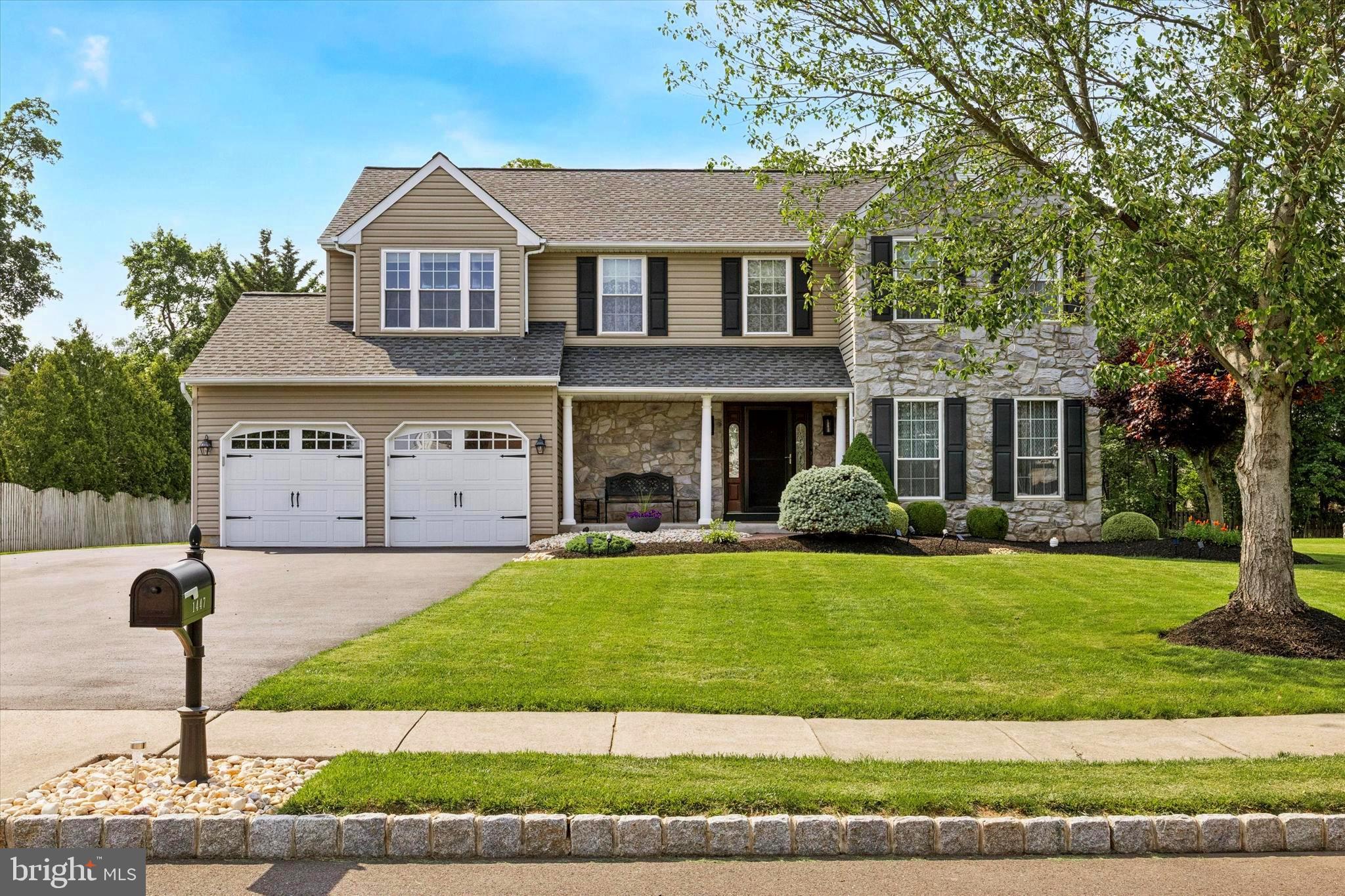 1447 BENTLEY DRIVE