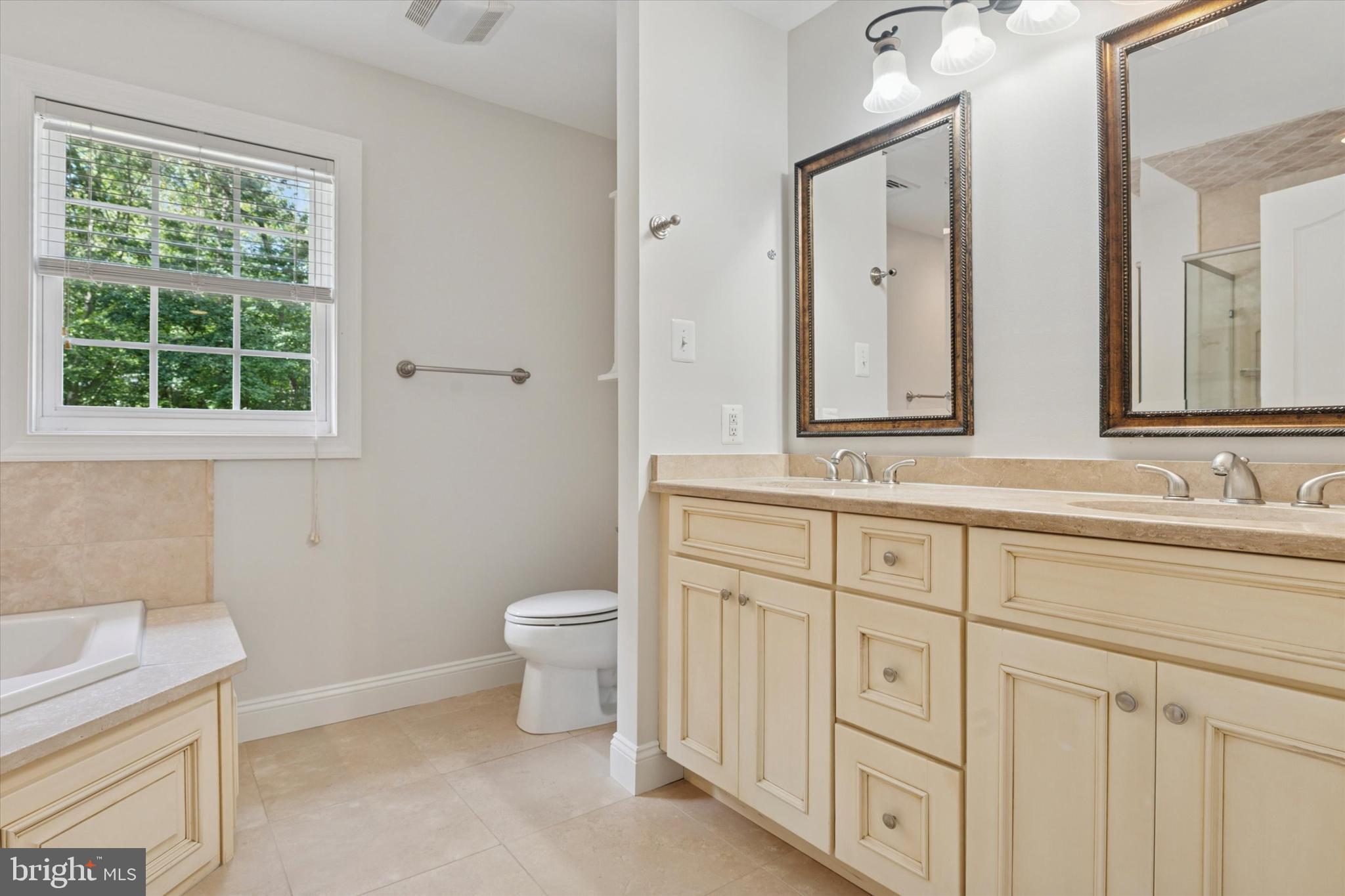 WEST CHESTER - Residential