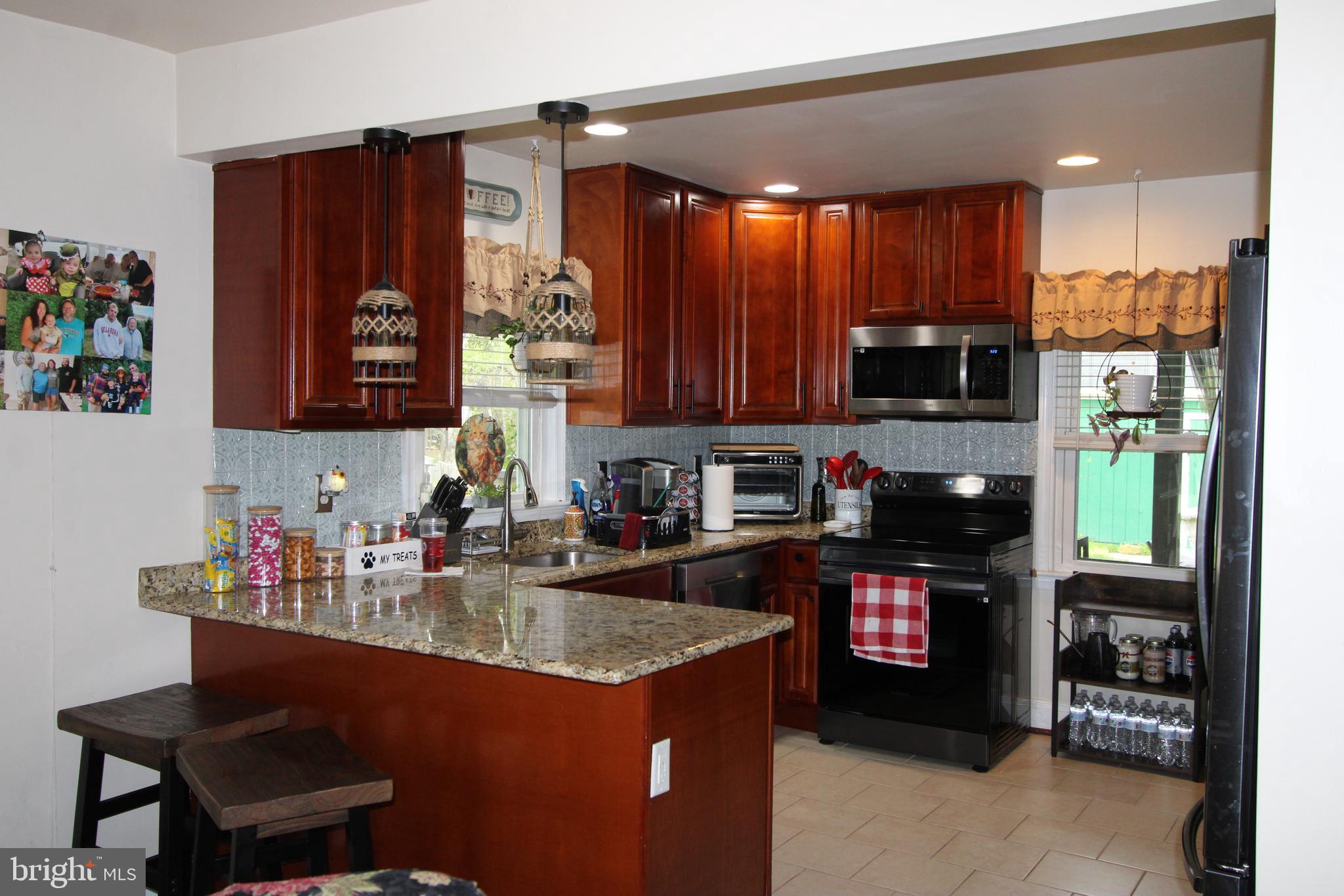 SHELBOURNE MANOR - Residential