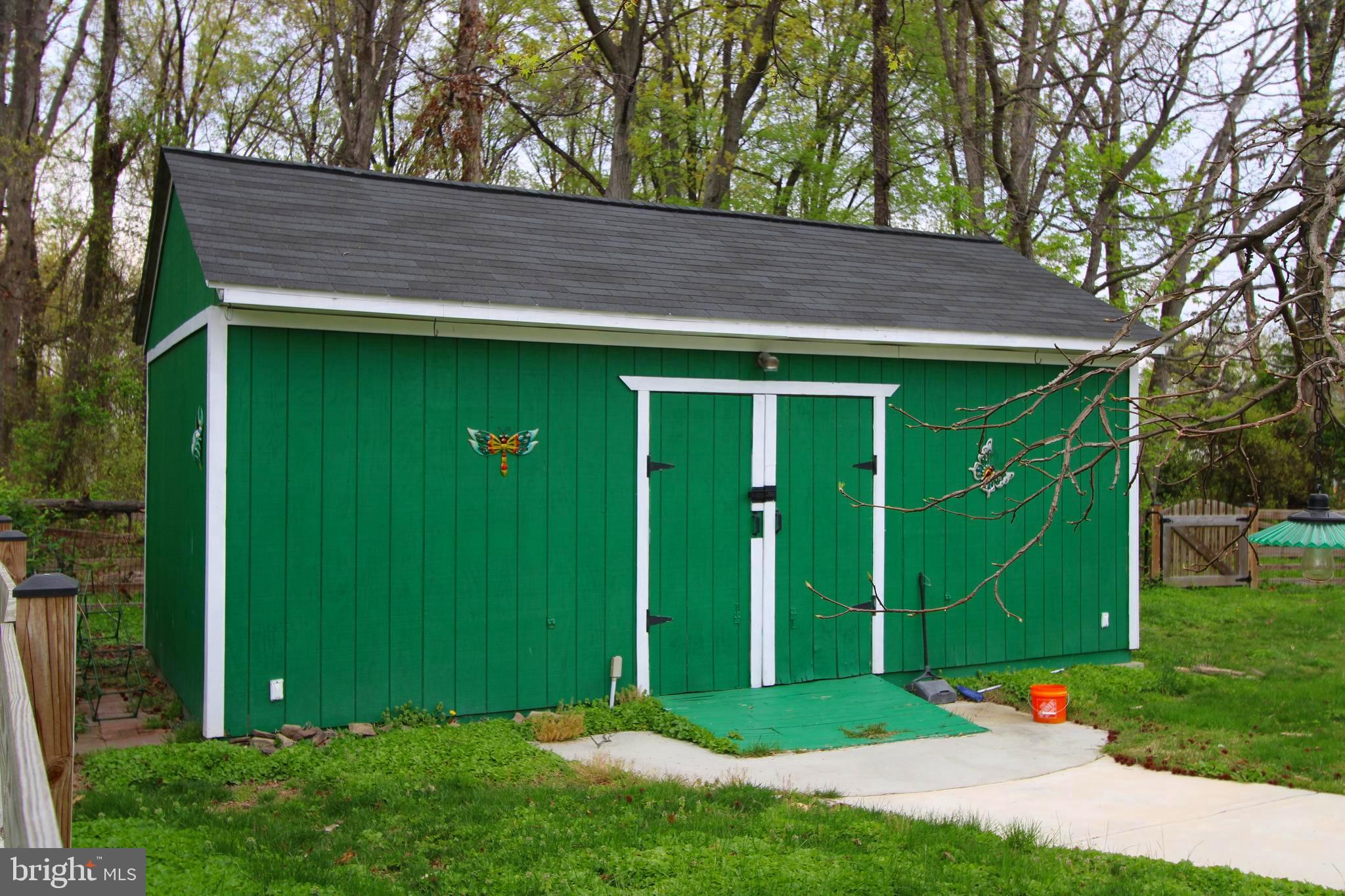 SHELBOURNE MANOR - Residential