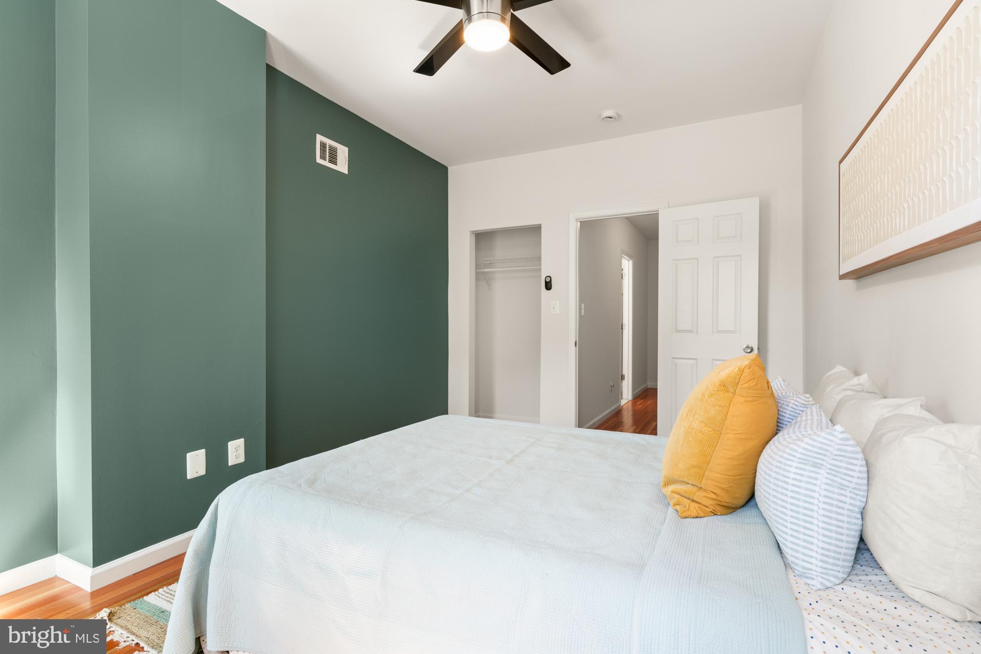 BARCLAY - GREENMOUNT - Residential