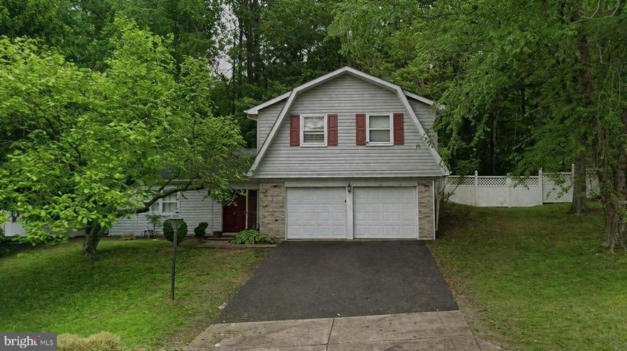 3 bedroom, 2.5 bath split-level home in Upper Marlboro situated on a spacious .6-acre lot. This property offers an attached 2-car garage and strong potential for investors or buyers looking to customize and add value. With solid bones and a desirable layout, it’s a great opportunity to bring your vision to life. Conveniently located near Route 301, providing easy access to commuting routes.