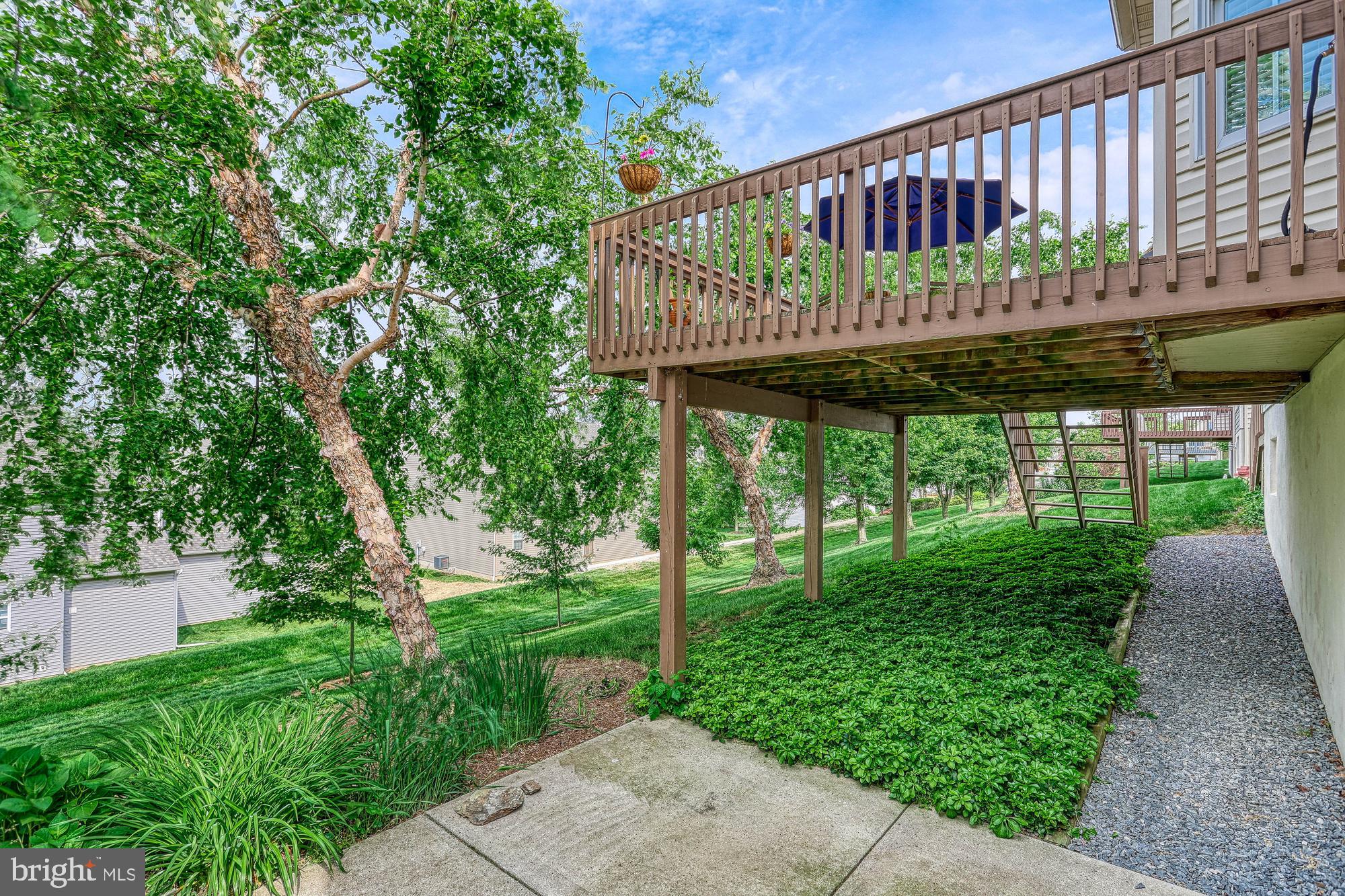 WHISPER RUN - Residential
