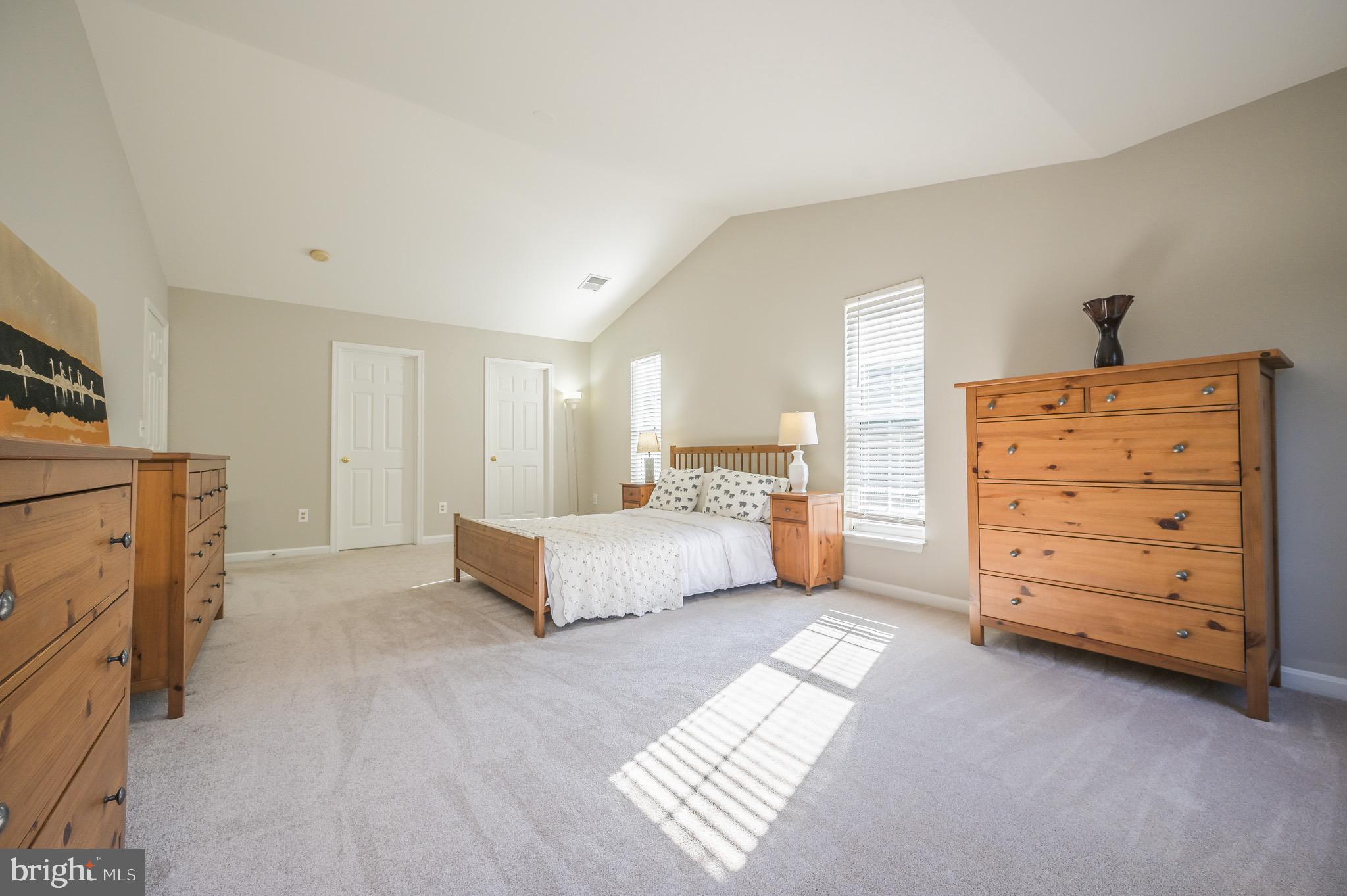 CARDINAL ESTATES - Residential