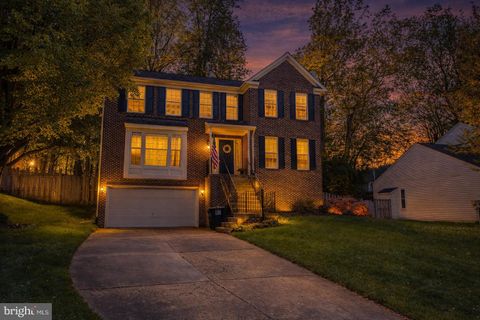 Photo of 4929 Frishman Court, WOODBRIDGE, VA 22193 (MLS # VAPW2120044)