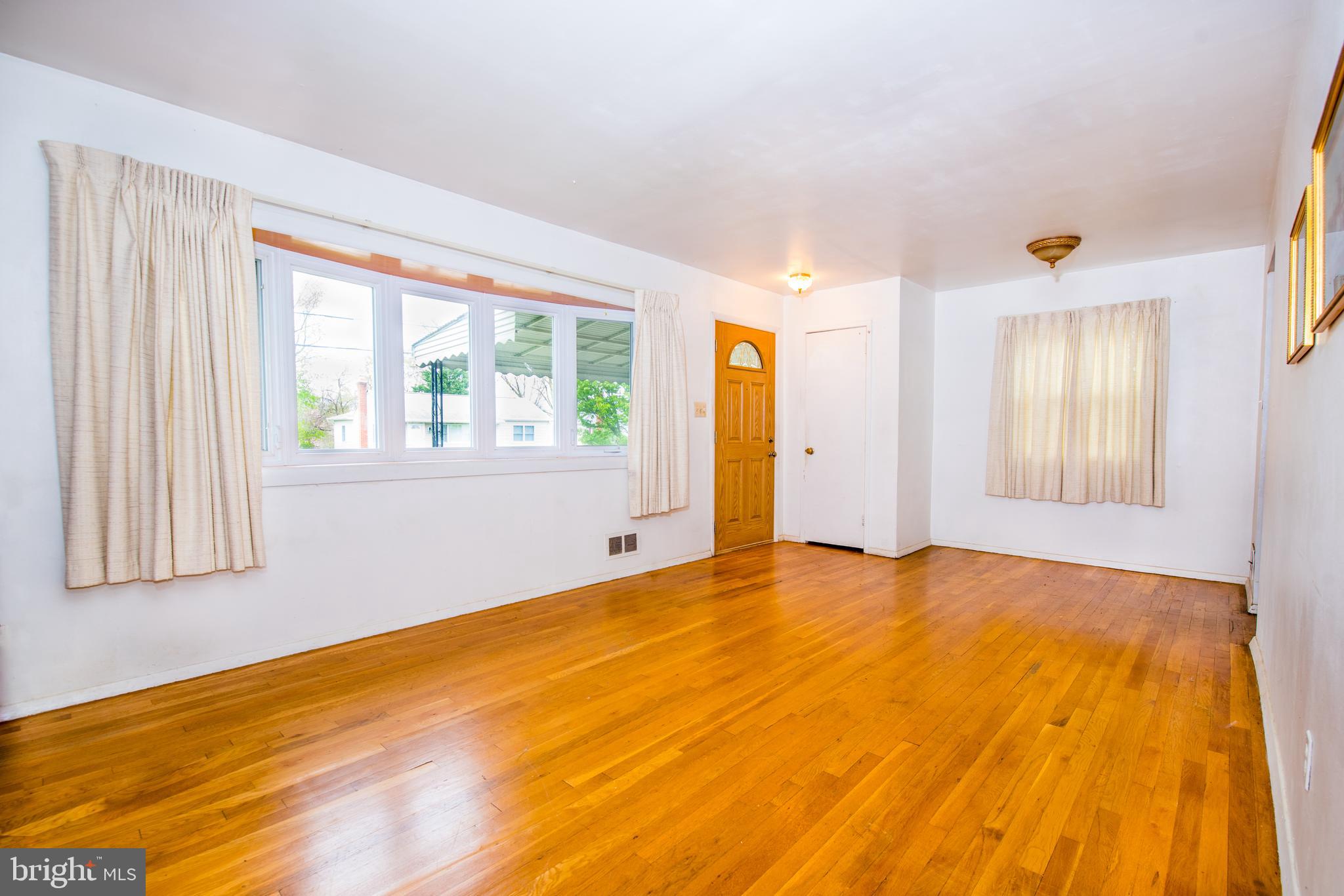 SILVER ROCK - Residential