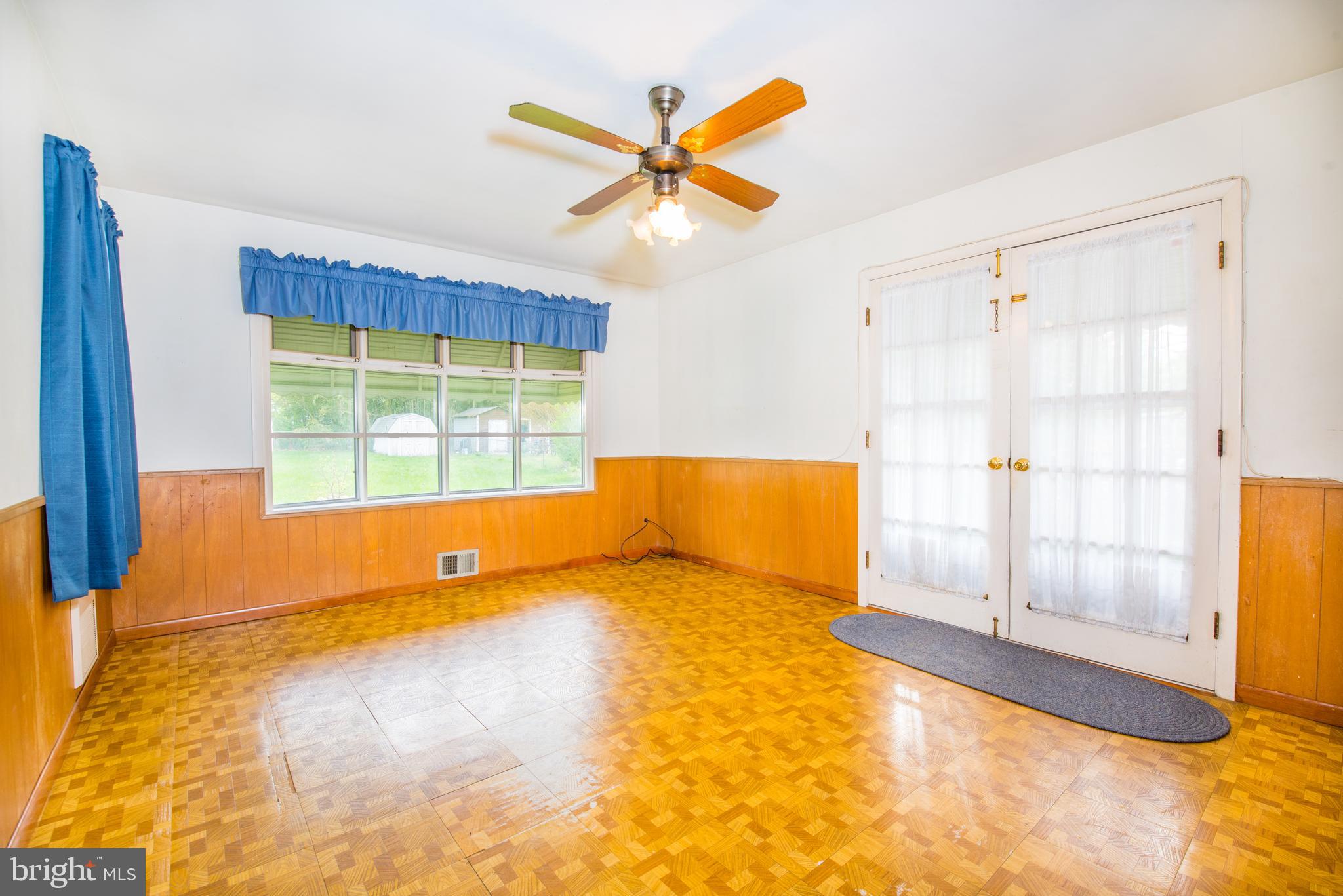 SILVER ROCK - Residential