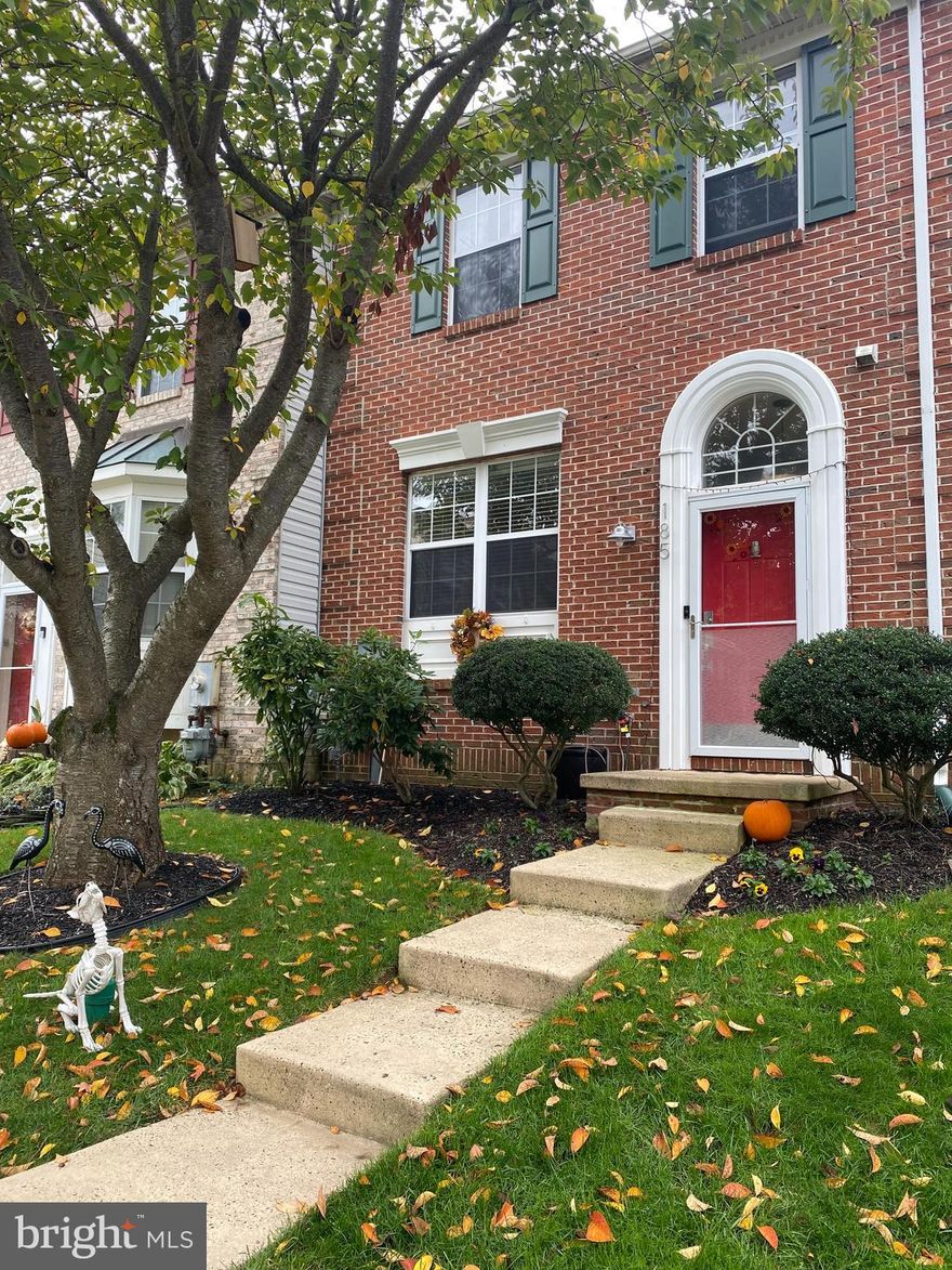 Well-maintained townhome situated end of circle with overflow parking. This 3 bedroom, 4 bathroom home is conveniently located in a community just minutes away from Wegman's, Target, Lowe's, and many restaurants.
The home features oak hardwood floors in the kitchen and dining room. All new Tuftex carpet was installed this September in bedrooms, hallways, Livingroom, and stairs. The finished basement has luxury vinyl wood plank floors with a finished storage room.
The house has energy-efficient, natural gas appliances including an LG Range, Whirlpool Dryer, AO Smith Water Heater, and a Carrier Furnace. A solar panel system has been installed on the back roof to offset electricity costs. This smart home is outfitted with a Wired Ring Doorbell Camera, Nest Smart smoke/CO2 sensors, and Honeywell Home WiFi Thermostat with in-room sensors.