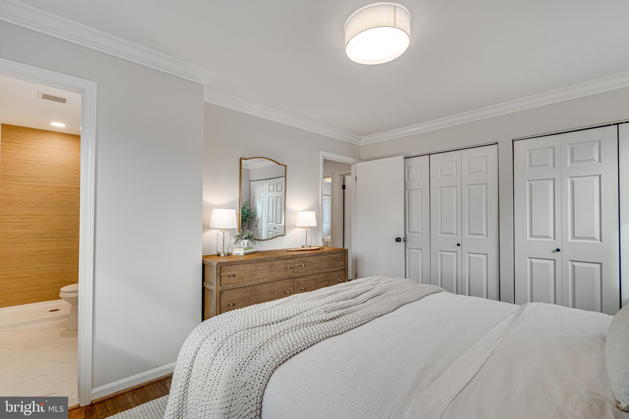 KINGS PARK WEST - Residential