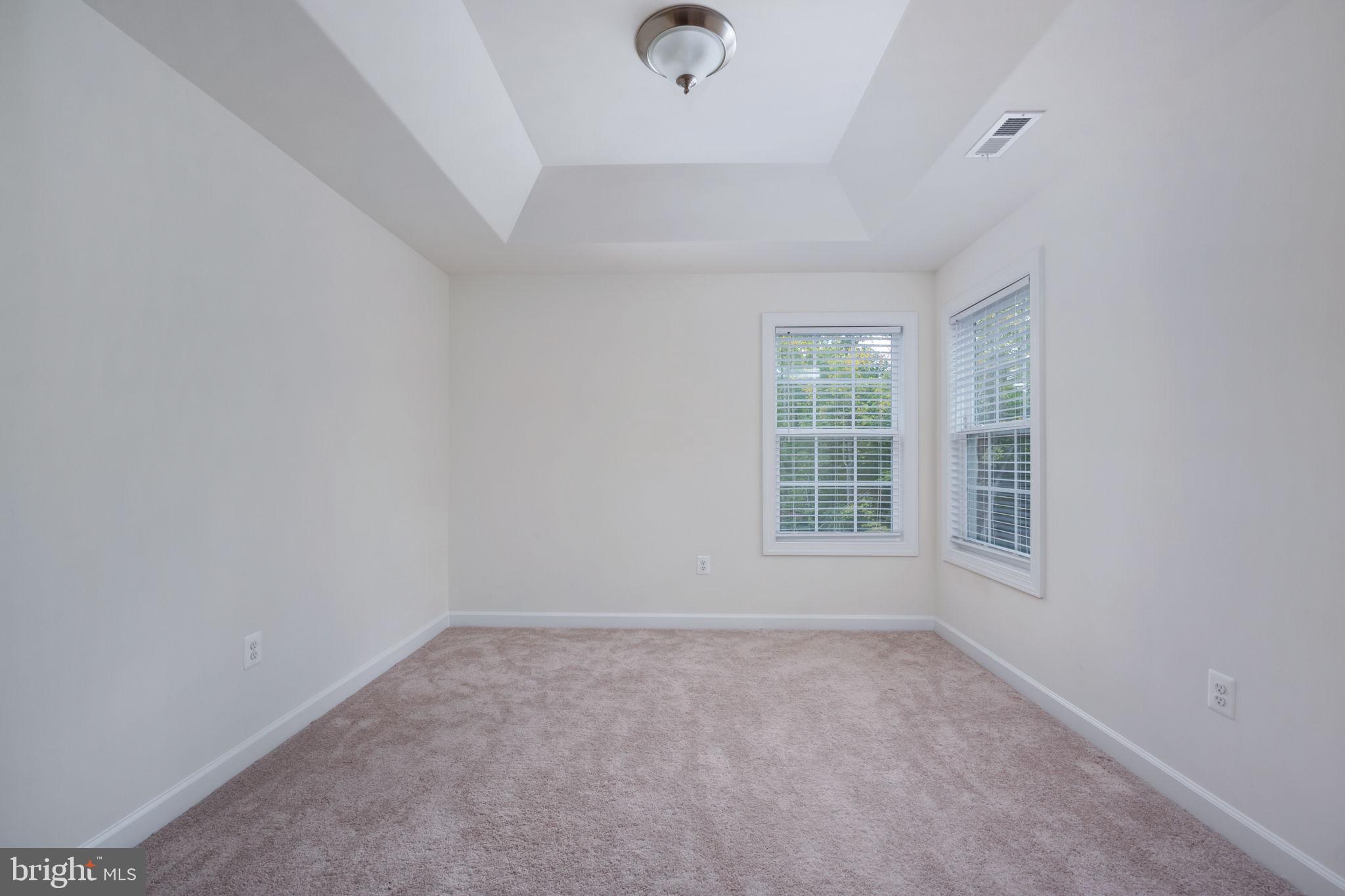 SULLIVAN ESTATES - Residential