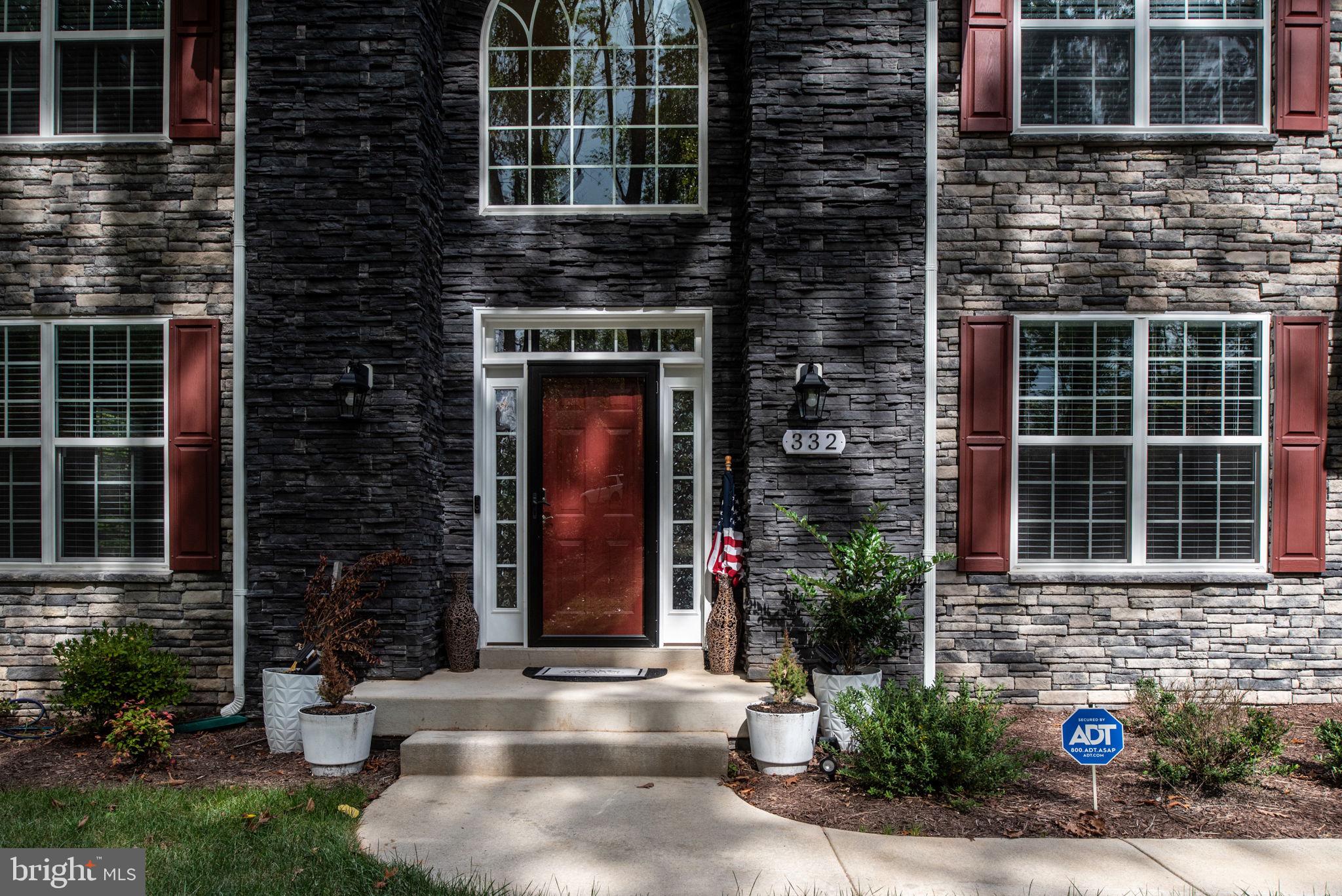 SULLIVAN ESTATES - Residential