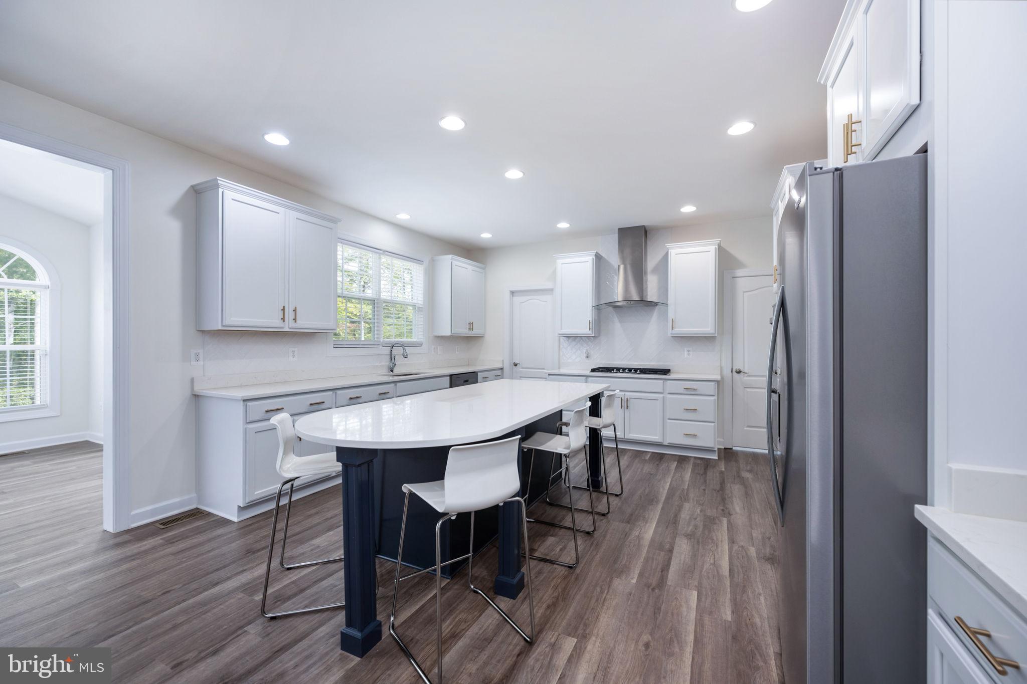 SULLIVAN ESTATES - Residential