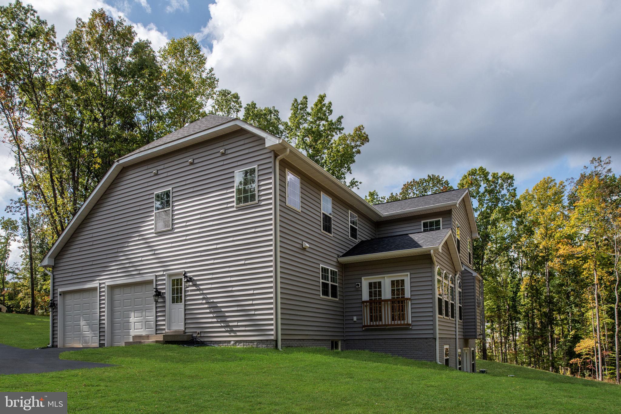 SULLIVAN ESTATES - Residential