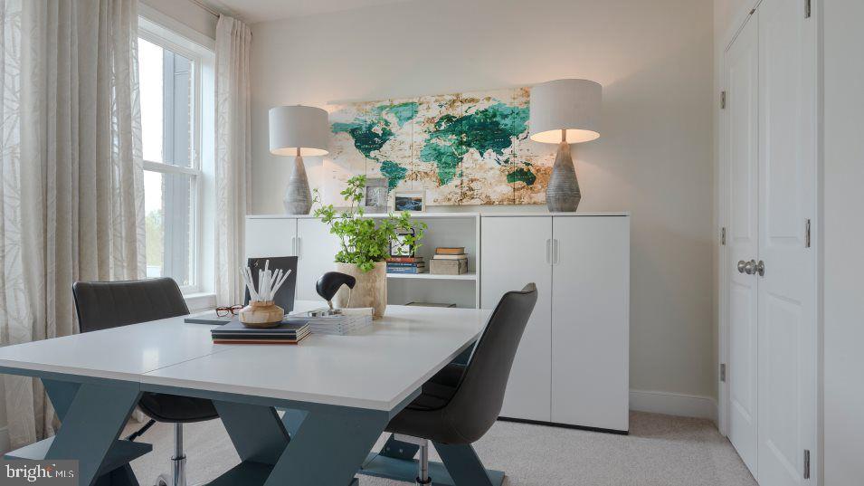 CROWN FARM - Residential