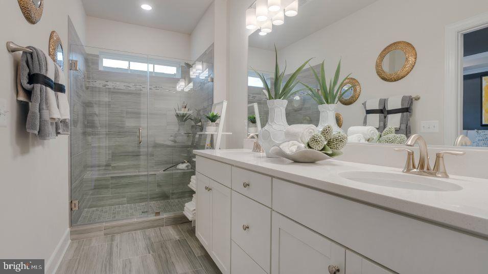 CROWN FARM - Residential