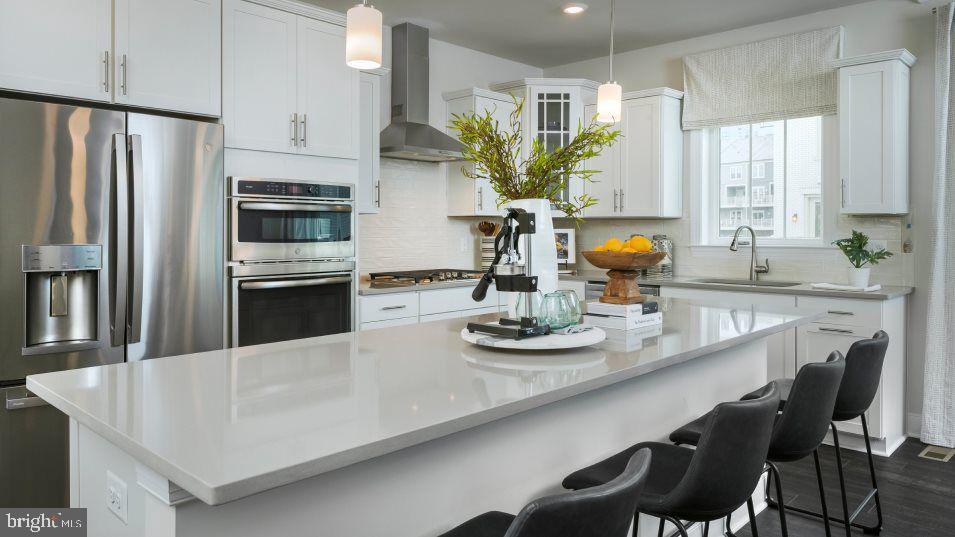 CROWN FARM - Residential