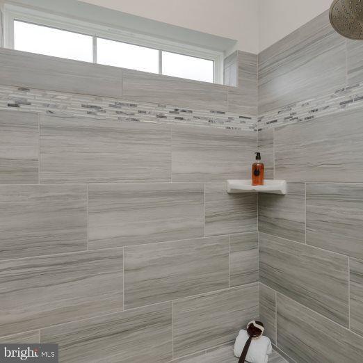 CROWN FARM - Residential