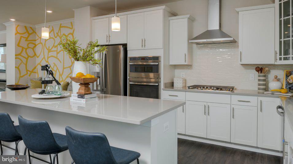 CROWN FARM - Residential