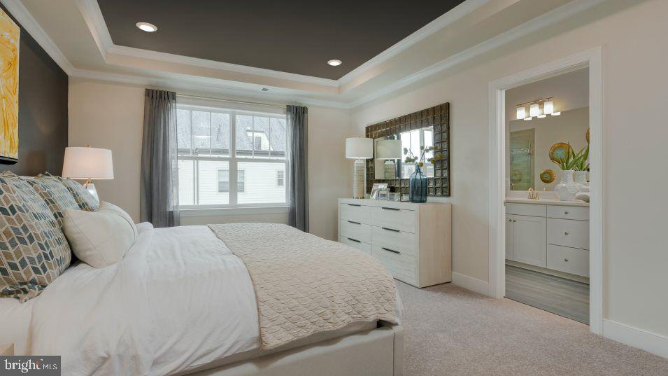 CROWN FARM - Residential