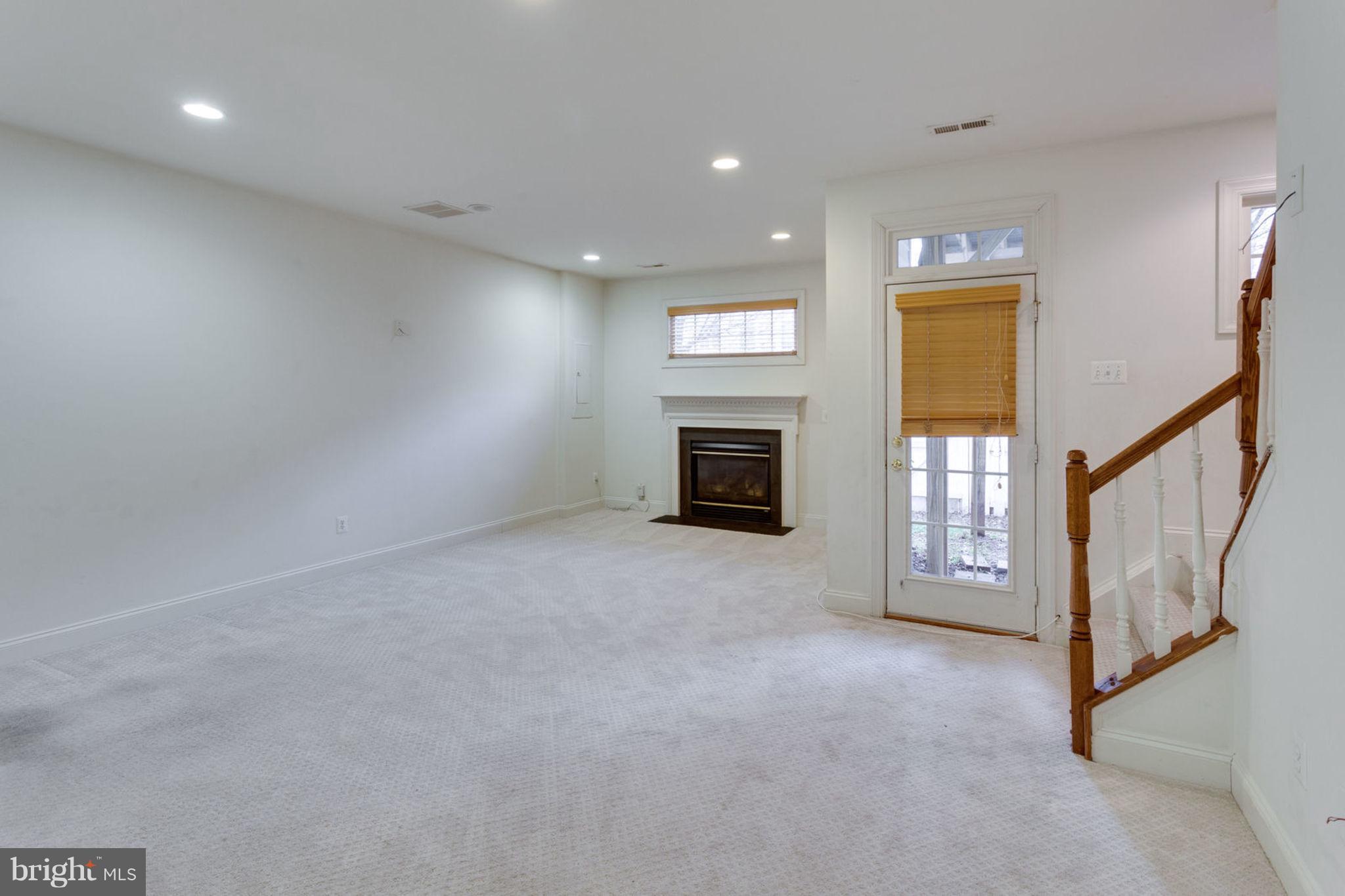 PIEDMONT SOUTH - Residential Lease