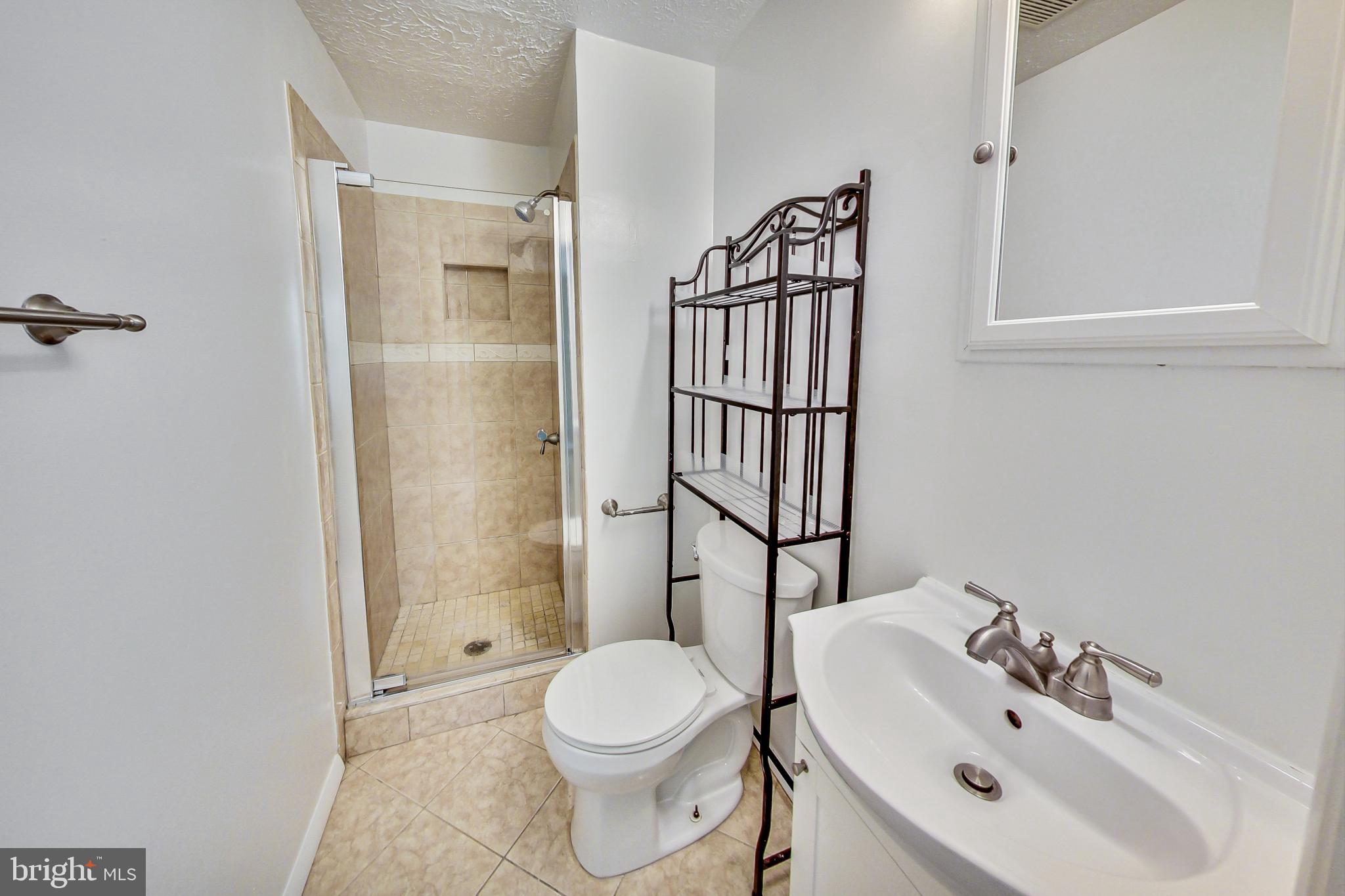 DUFIEF MILL - Residential Lease