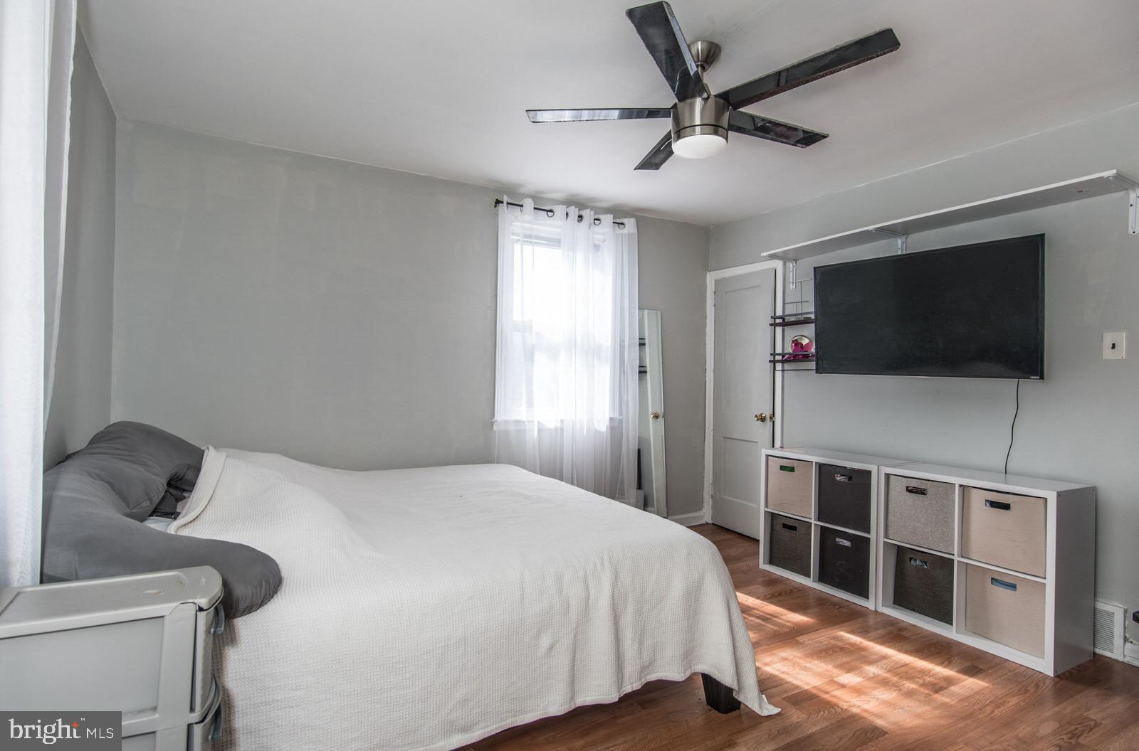 TACONY - Residential