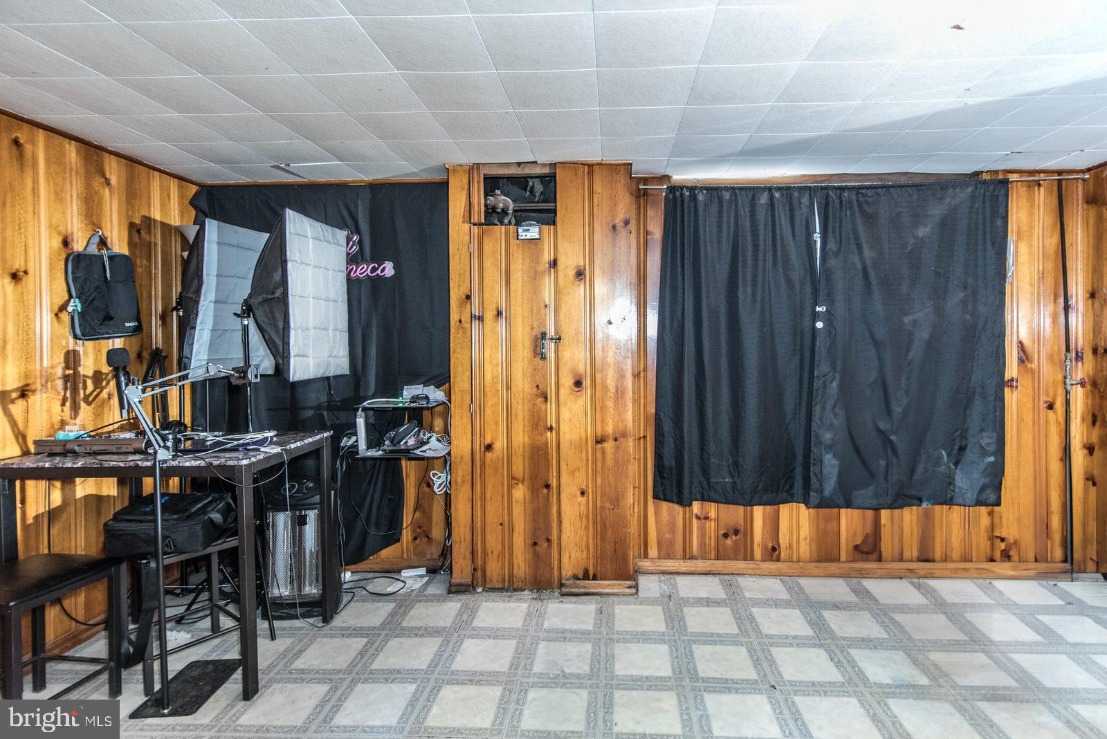 TACONY - Residential