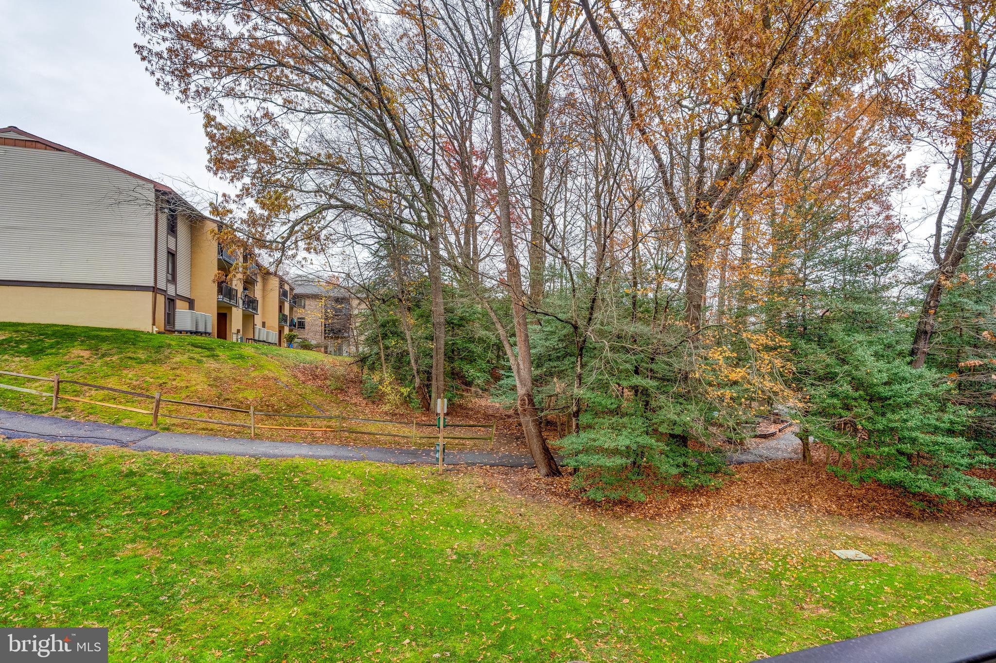 11643 STONEVIEW SQUARE 86/11C