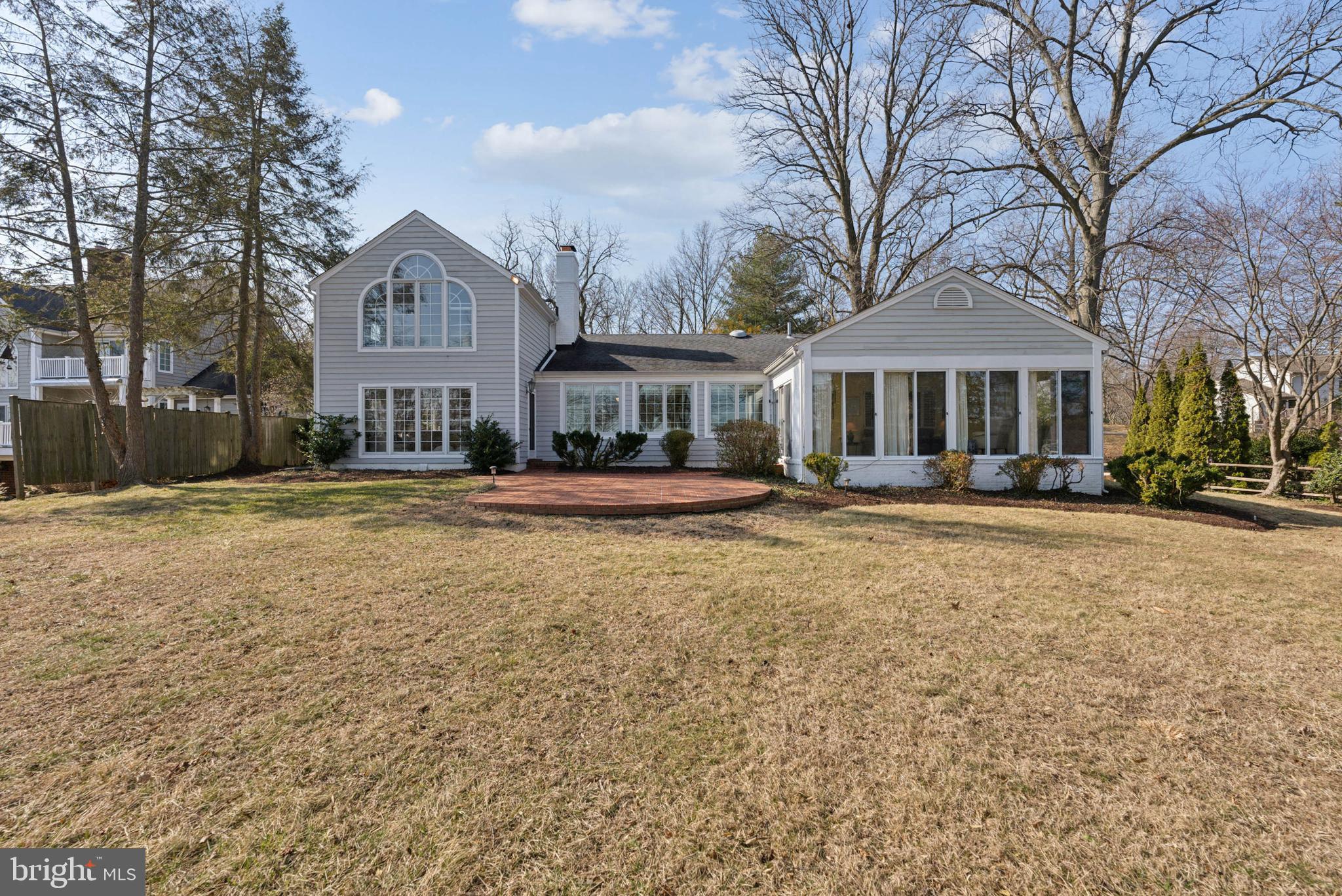 ANNAPOLIS COVE - Residential