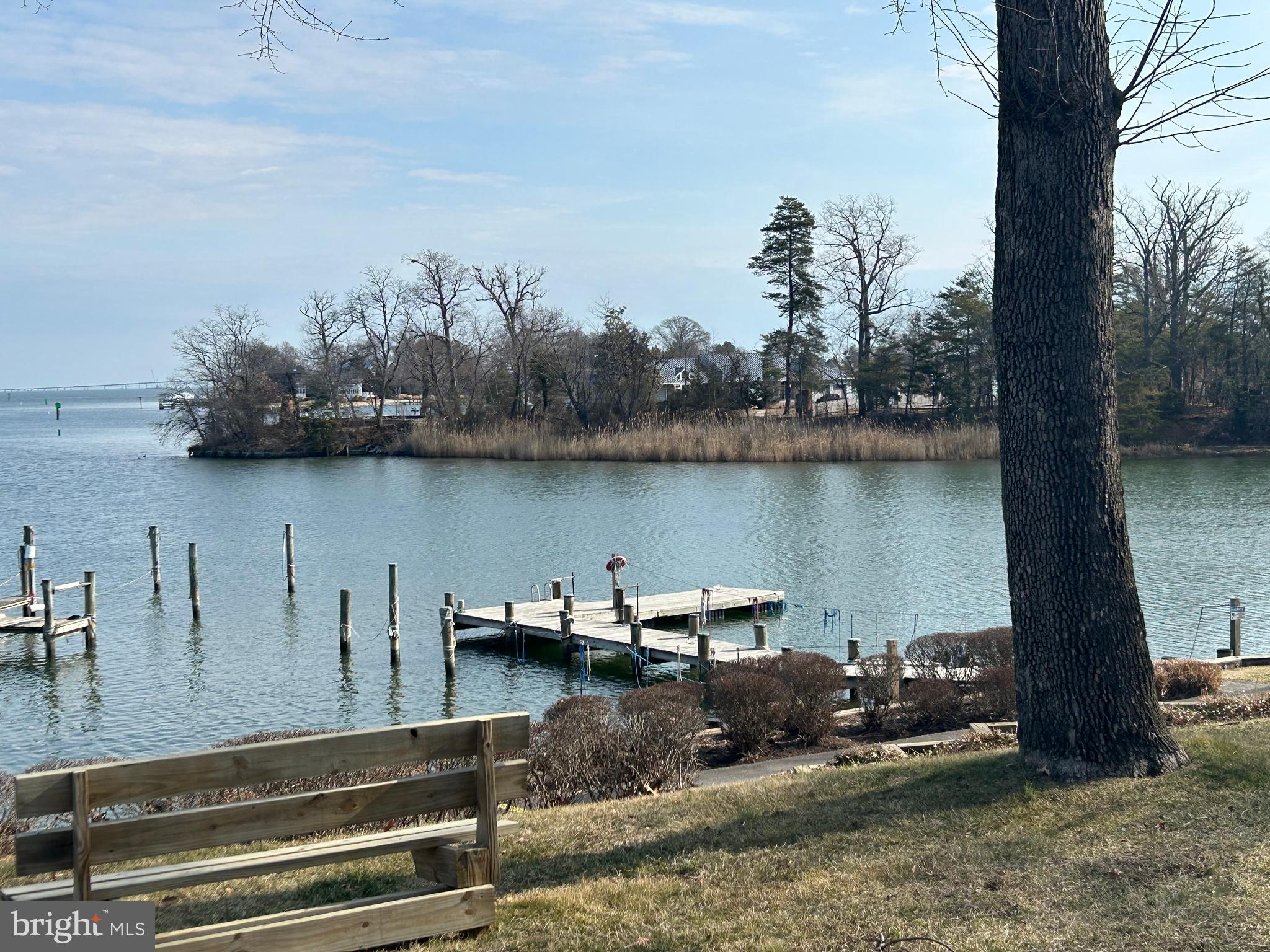 ANNAPOLIS COVE - Residential