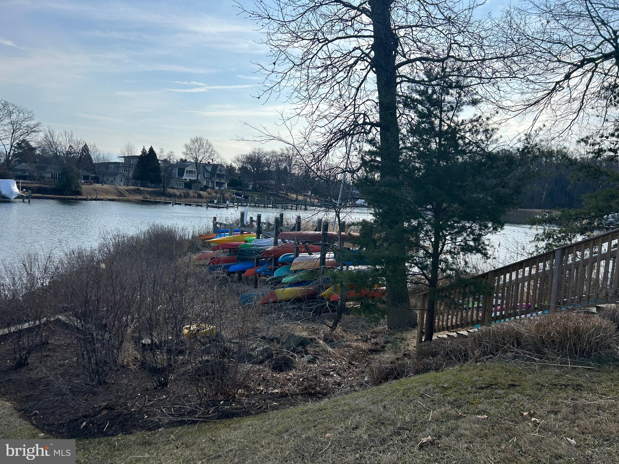 ANNAPOLIS COVE - Residential