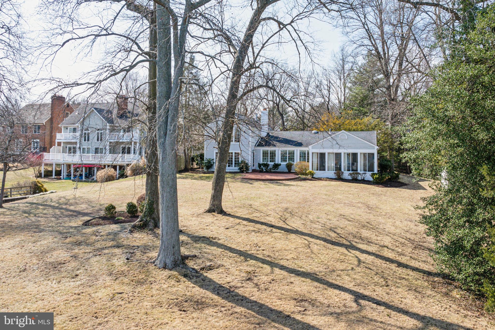 ANNAPOLIS COVE - Residential