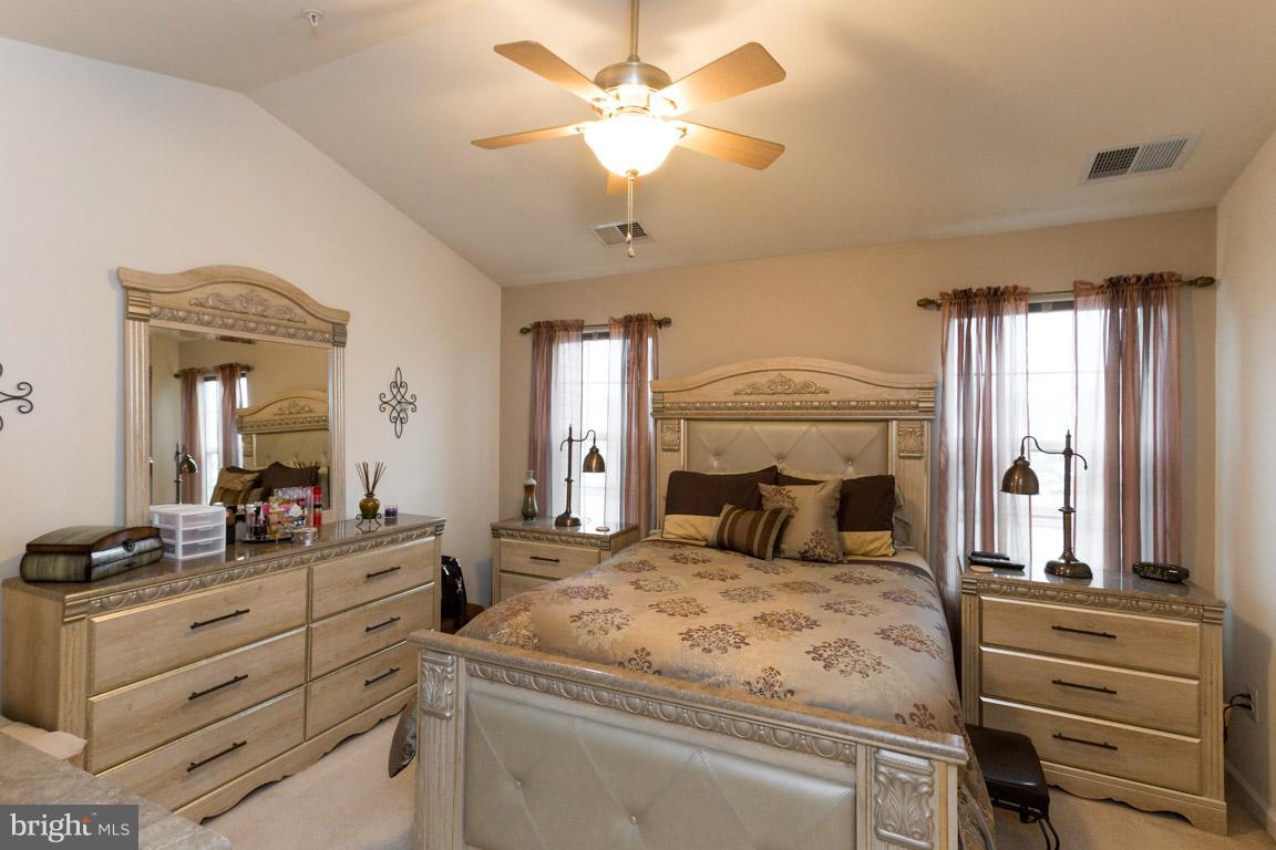 ST CHARLES SUB - SHEFFIELD - Residential