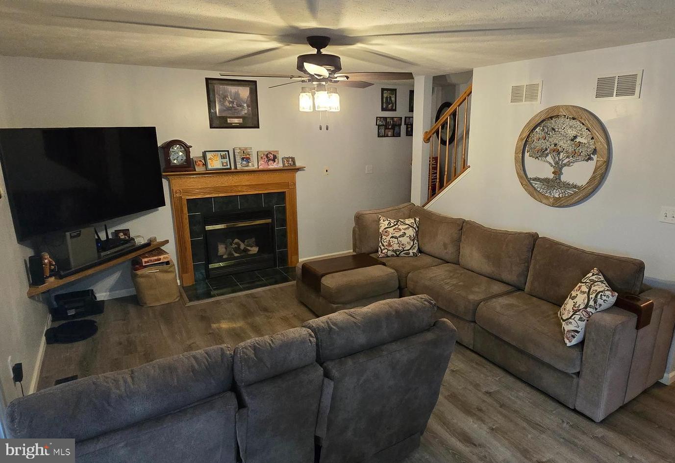 MILLS FARM - Residential