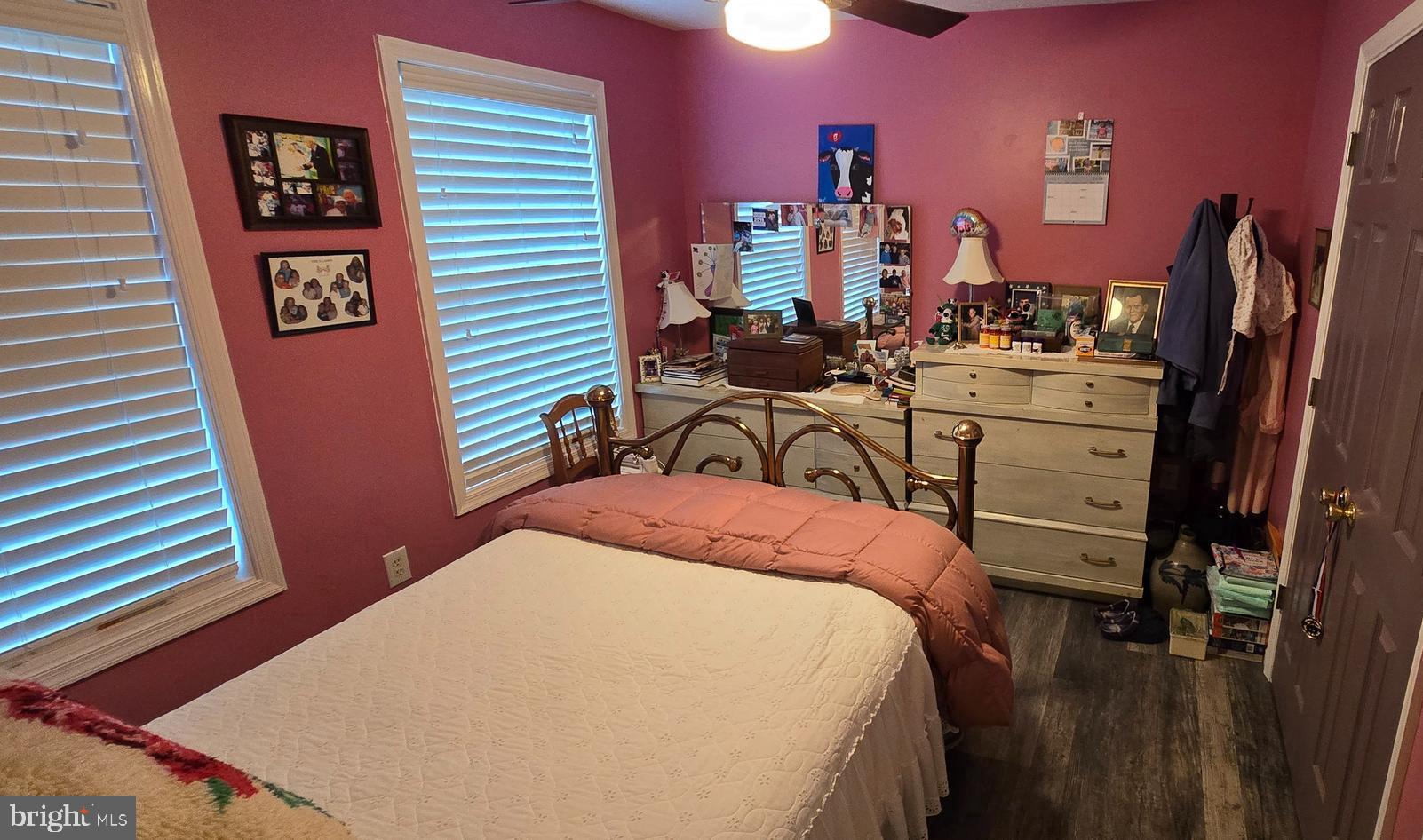 MILLS FARM - Residential