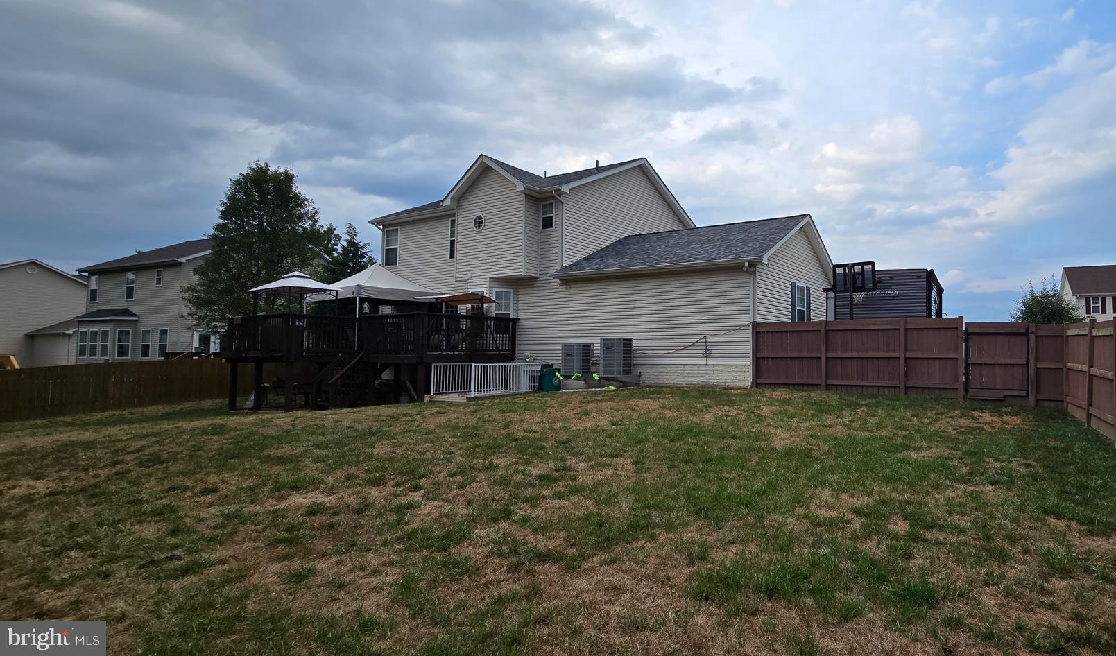 MILLS FARM - Residential