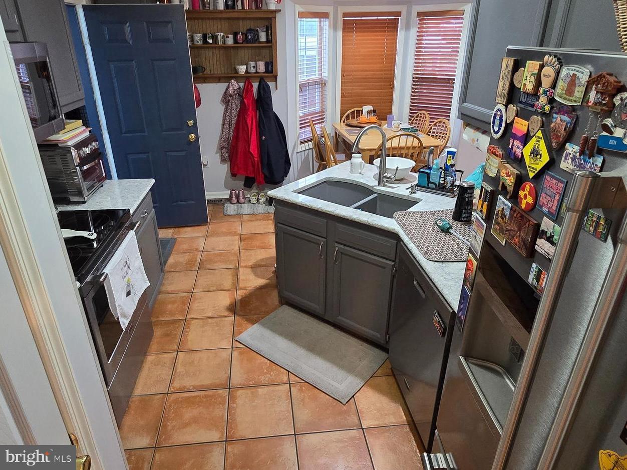 MILLS FARM - Residential