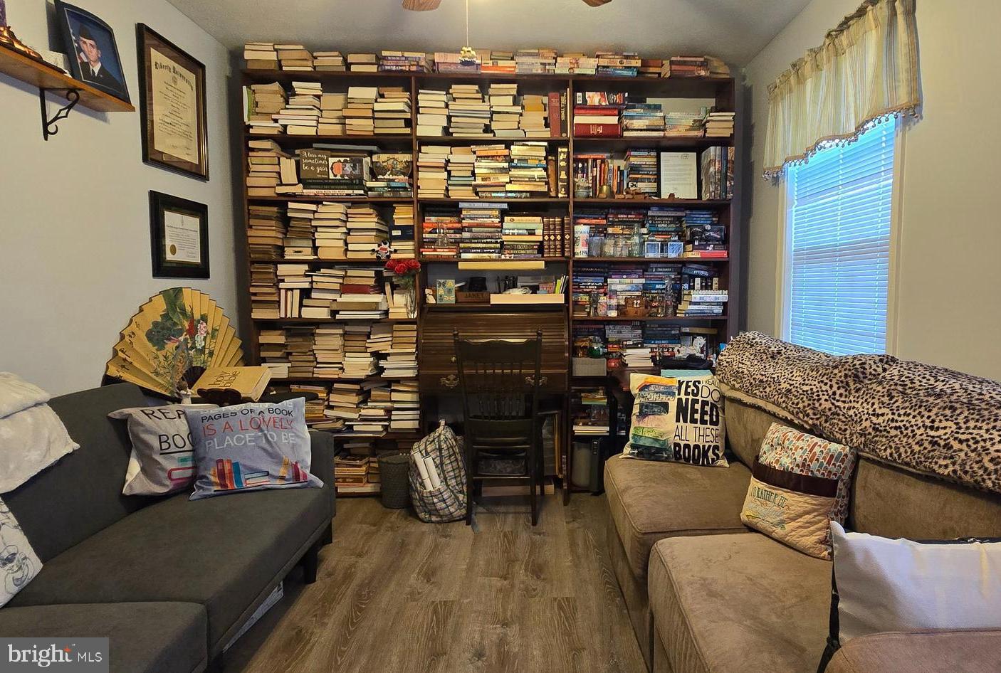 MILLS FARM - Residential