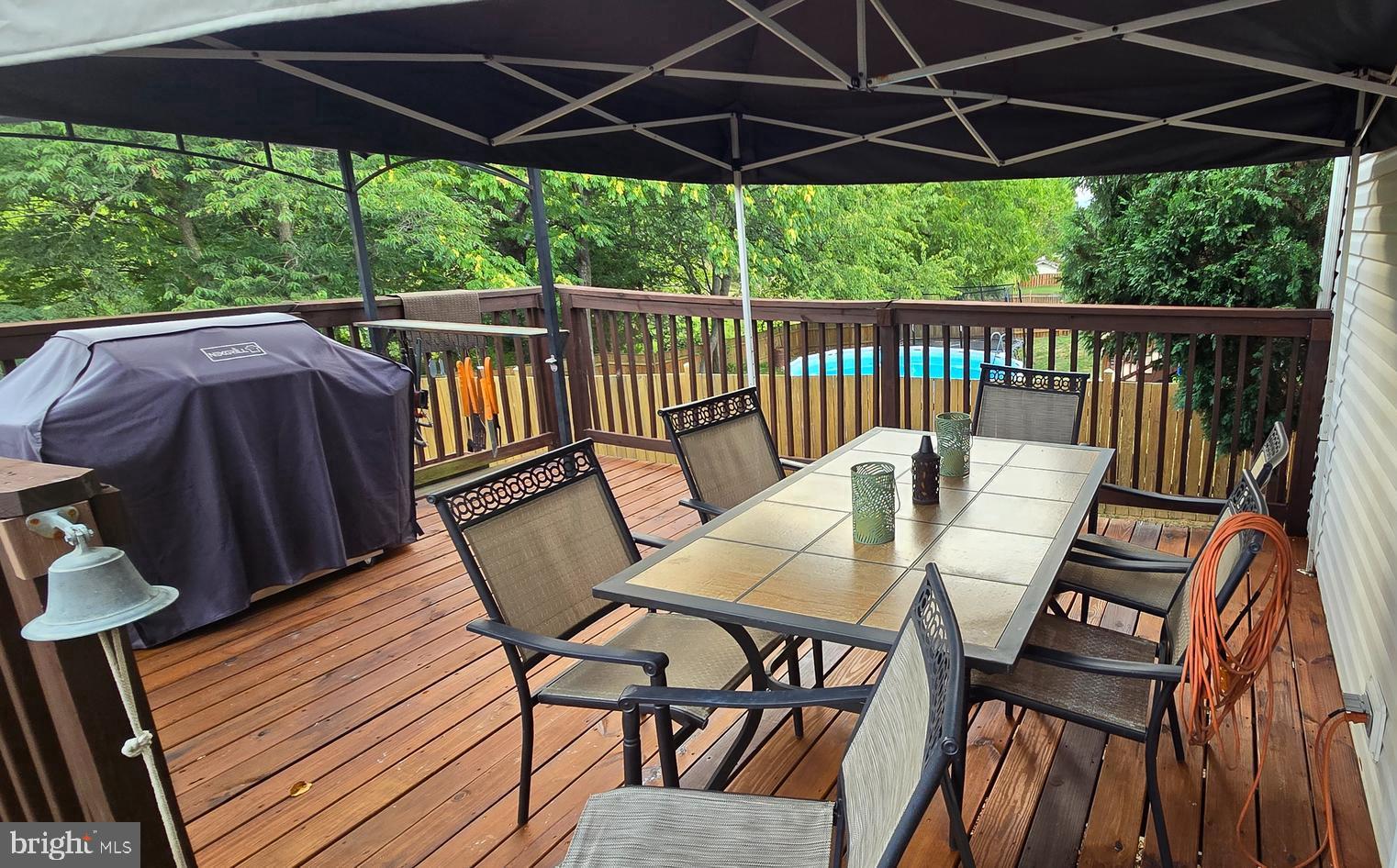 MILLS FARM - Residential