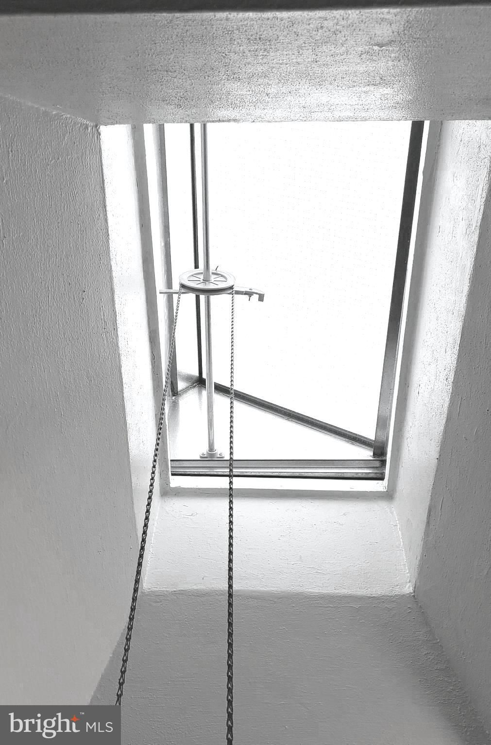 LAWNDALE - Residential