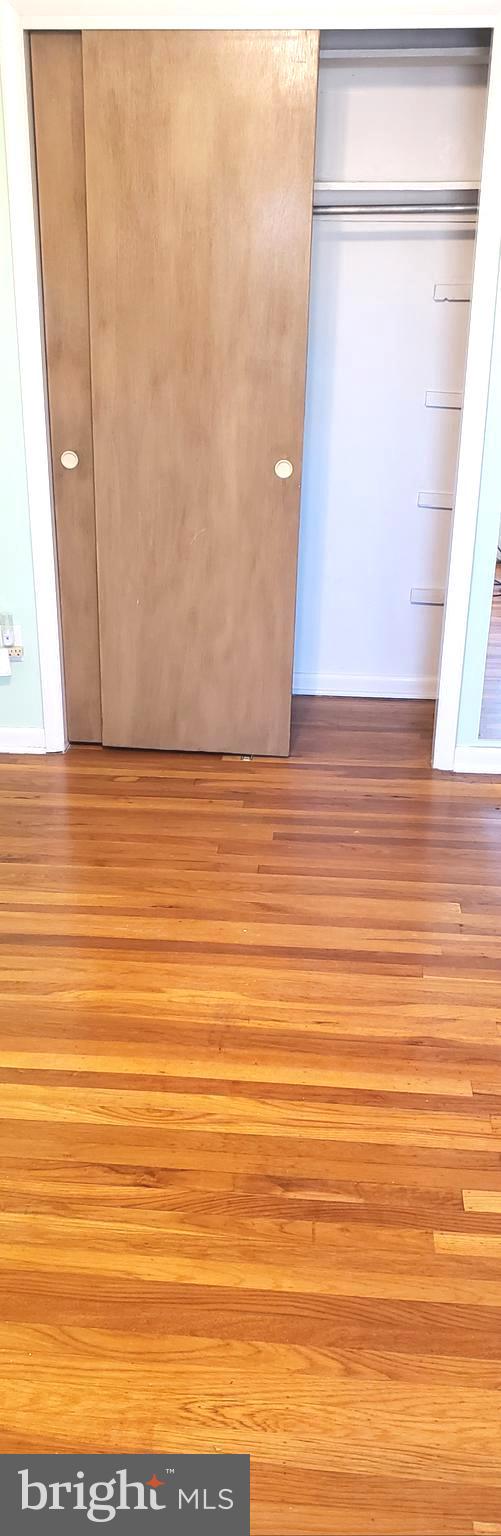 LAWNDALE - Residential