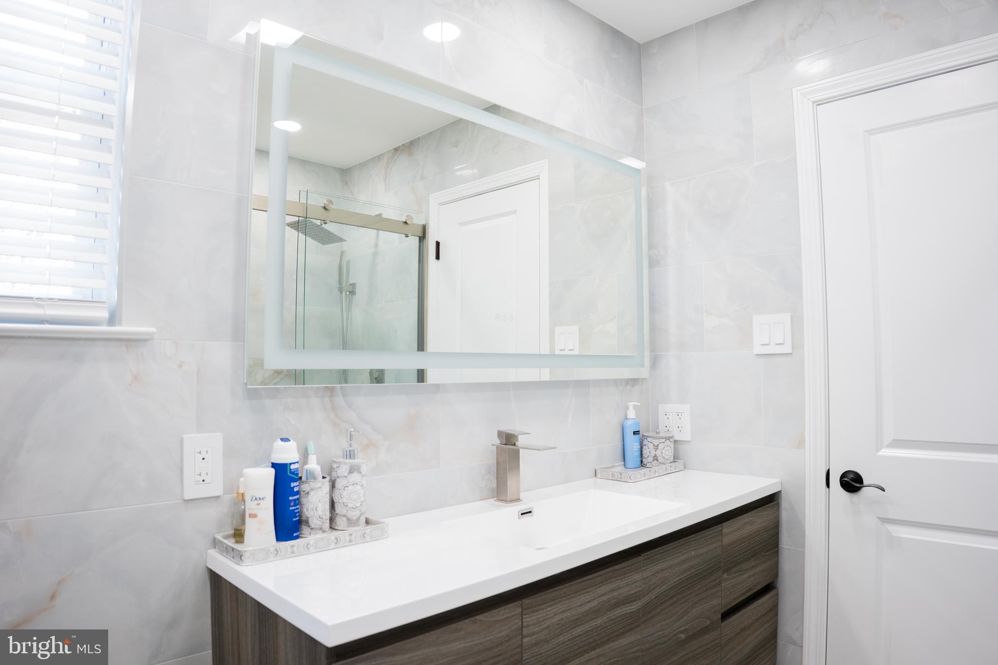 100 ACRE WOODS - Residential Lease