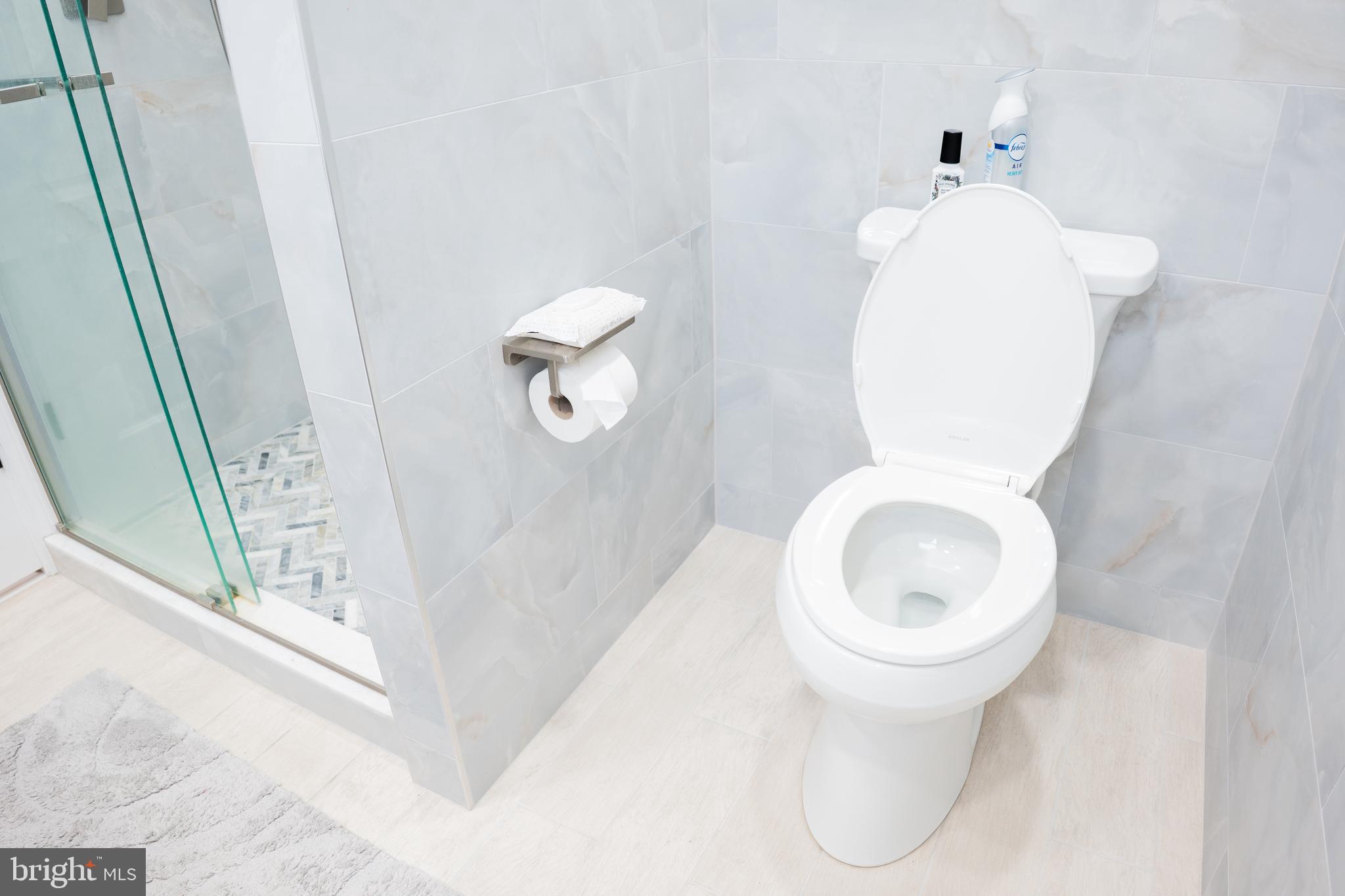 100 ACRE WOODS - Residential Lease