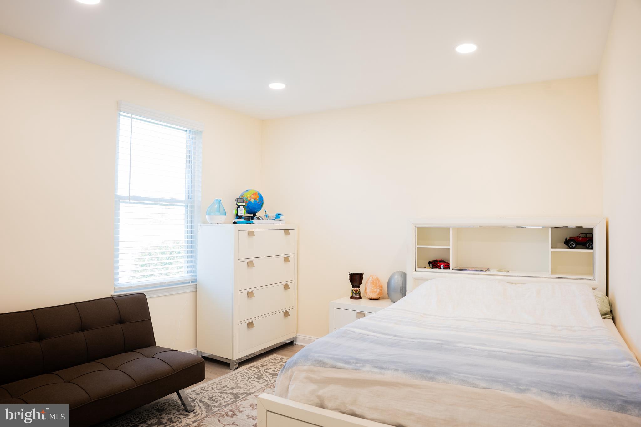 100 ACRE WOODS - Residential Lease