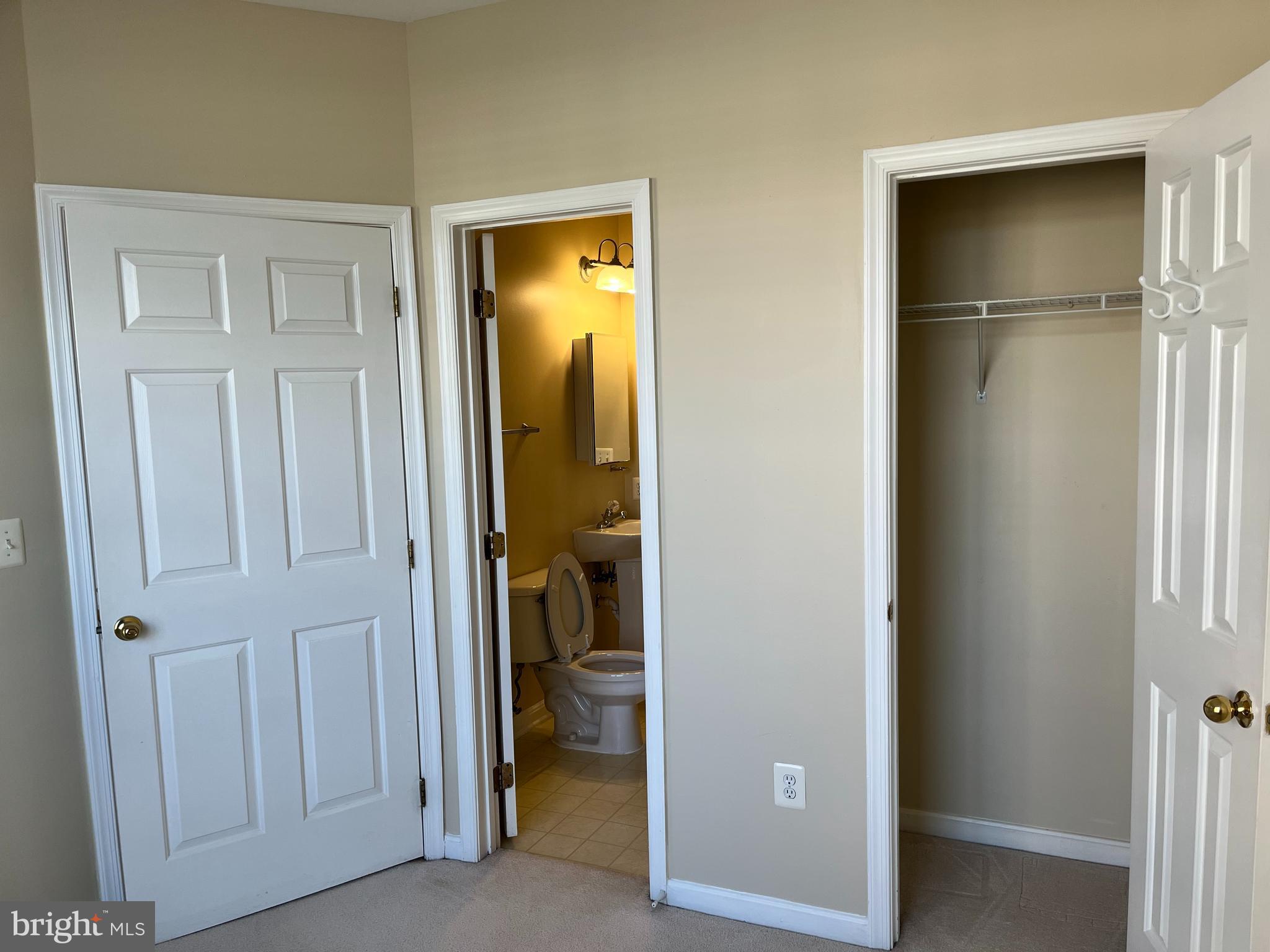 WESTBRIAR - Residential Lease