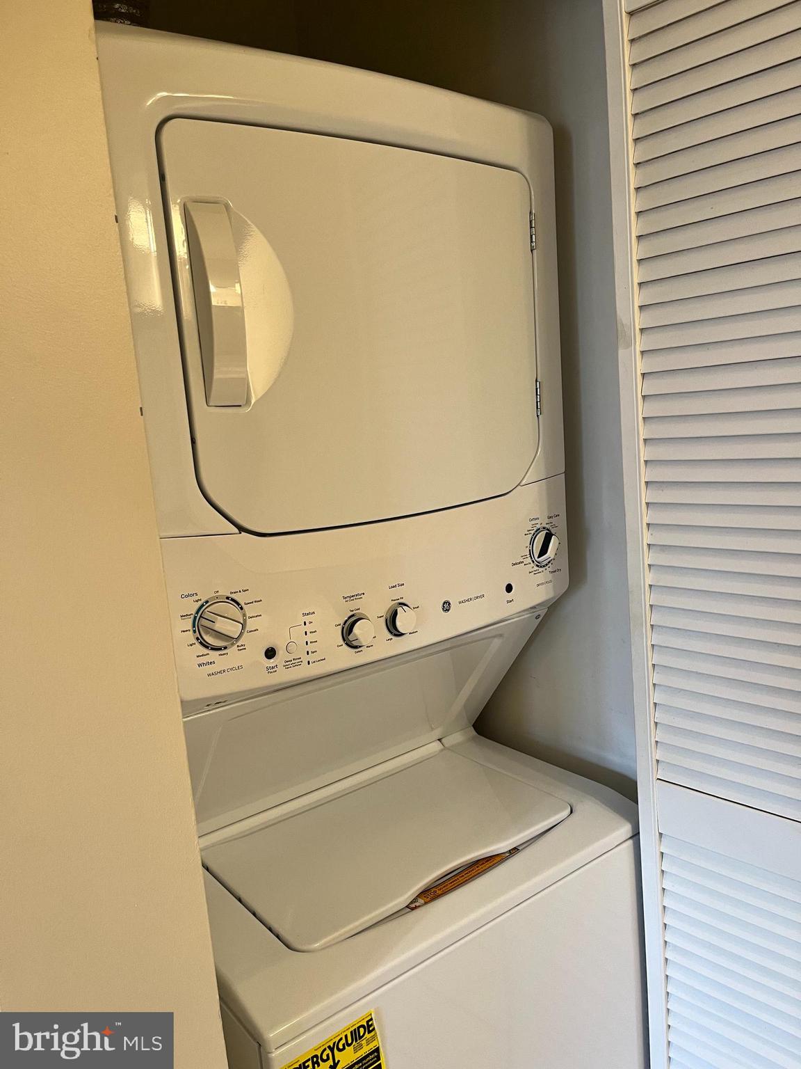 WESTBRIAR - Residential Lease