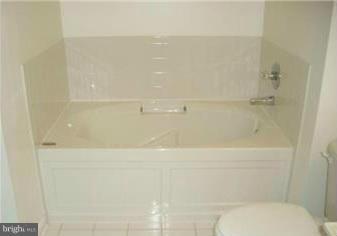 WESTBRIAR - Residential Lease