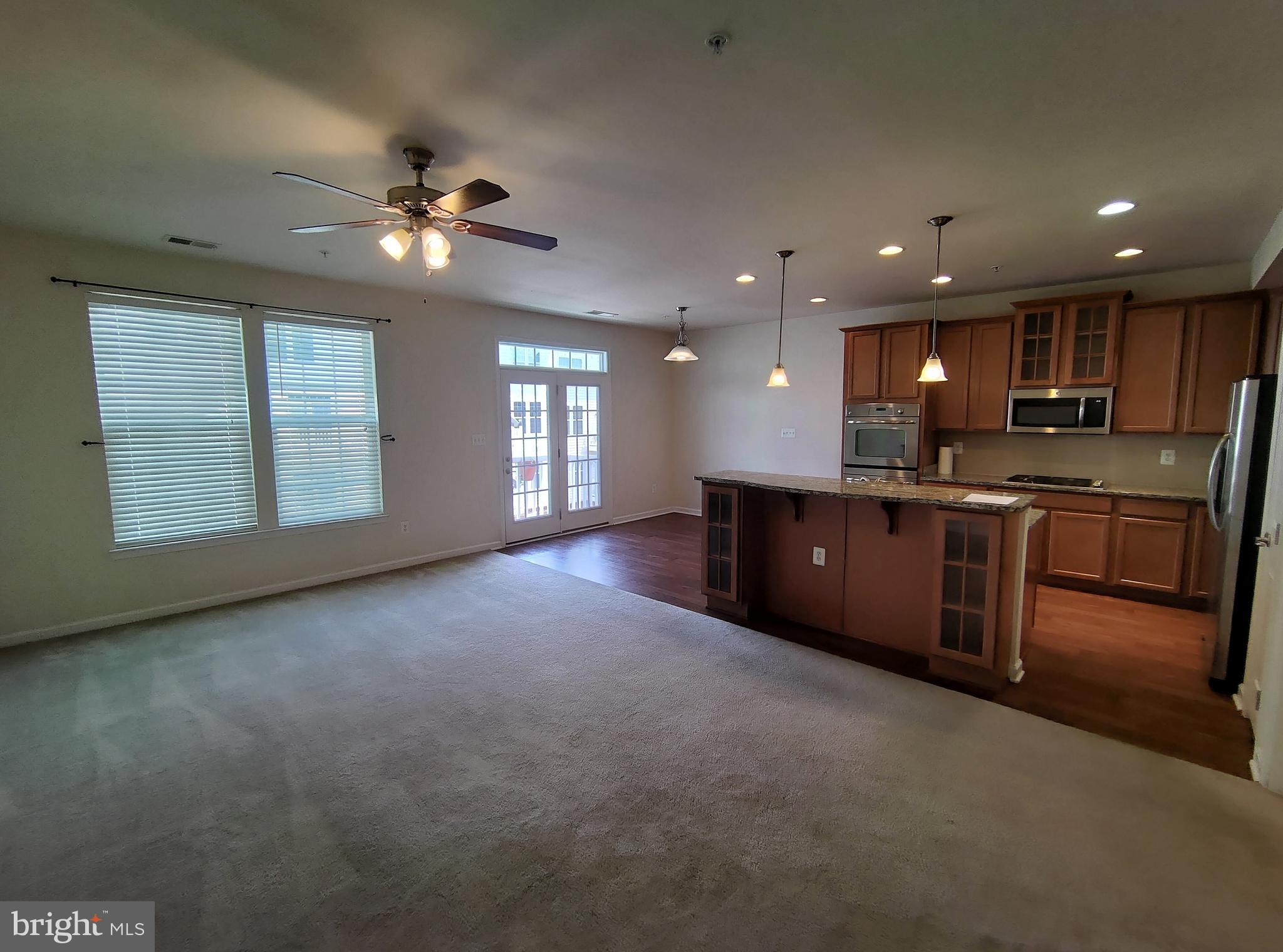 MORLEY CORNER - Residential